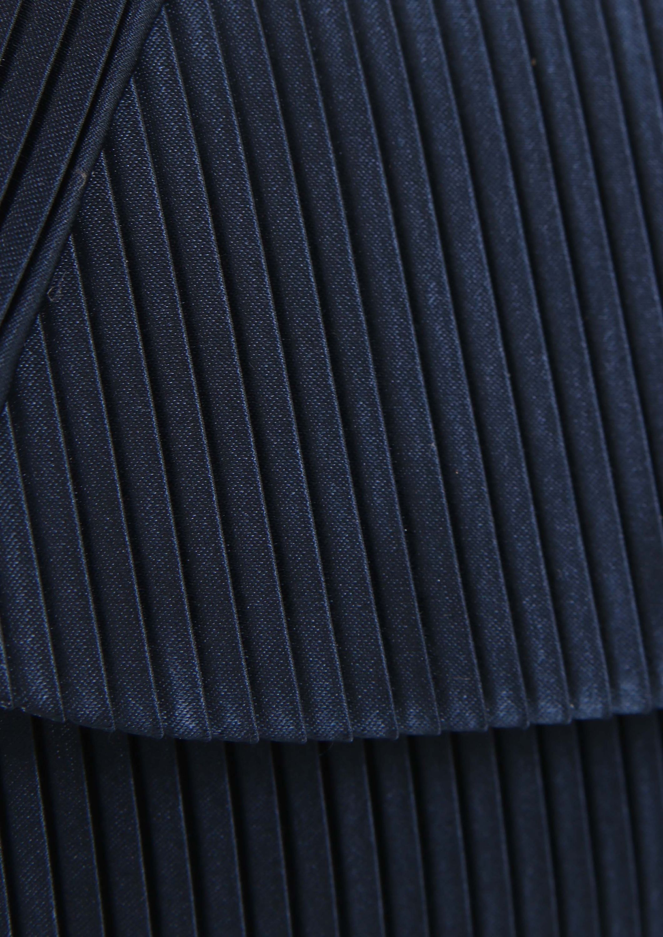 VERA MONT TAS
