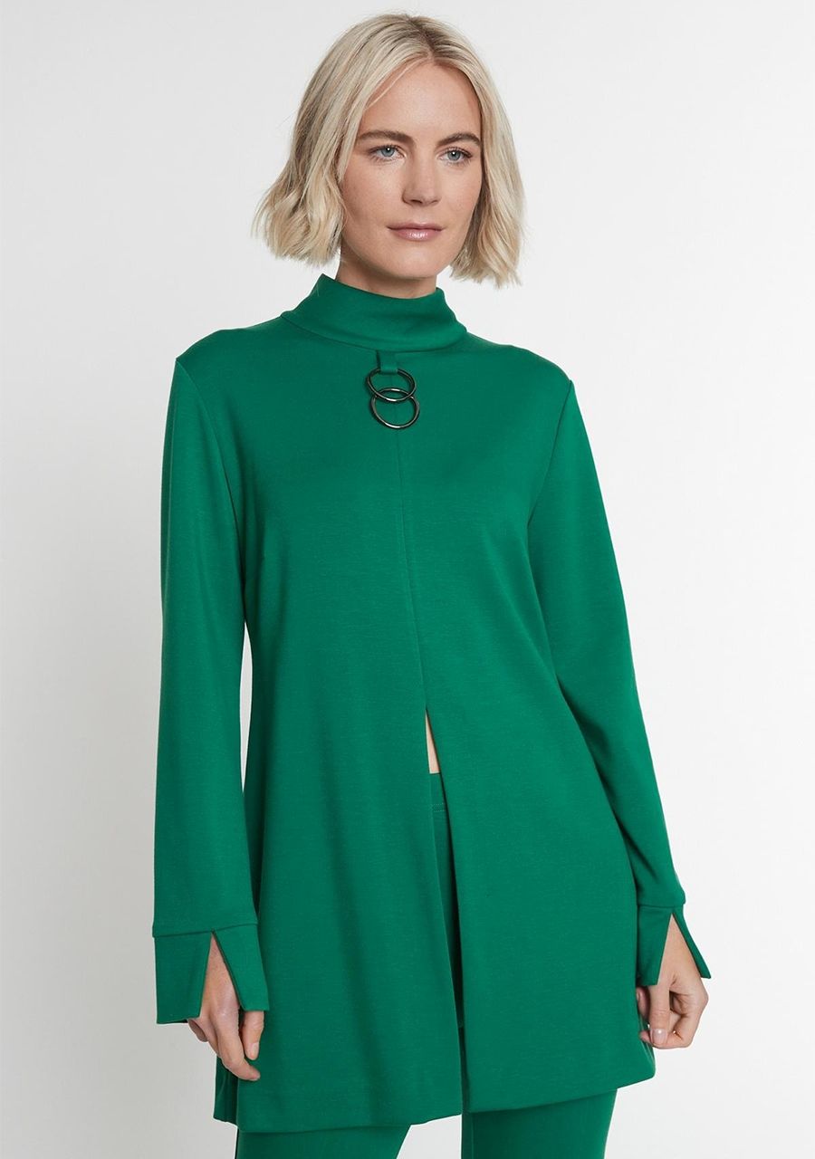 ANA ALCAZAR TUNIEK