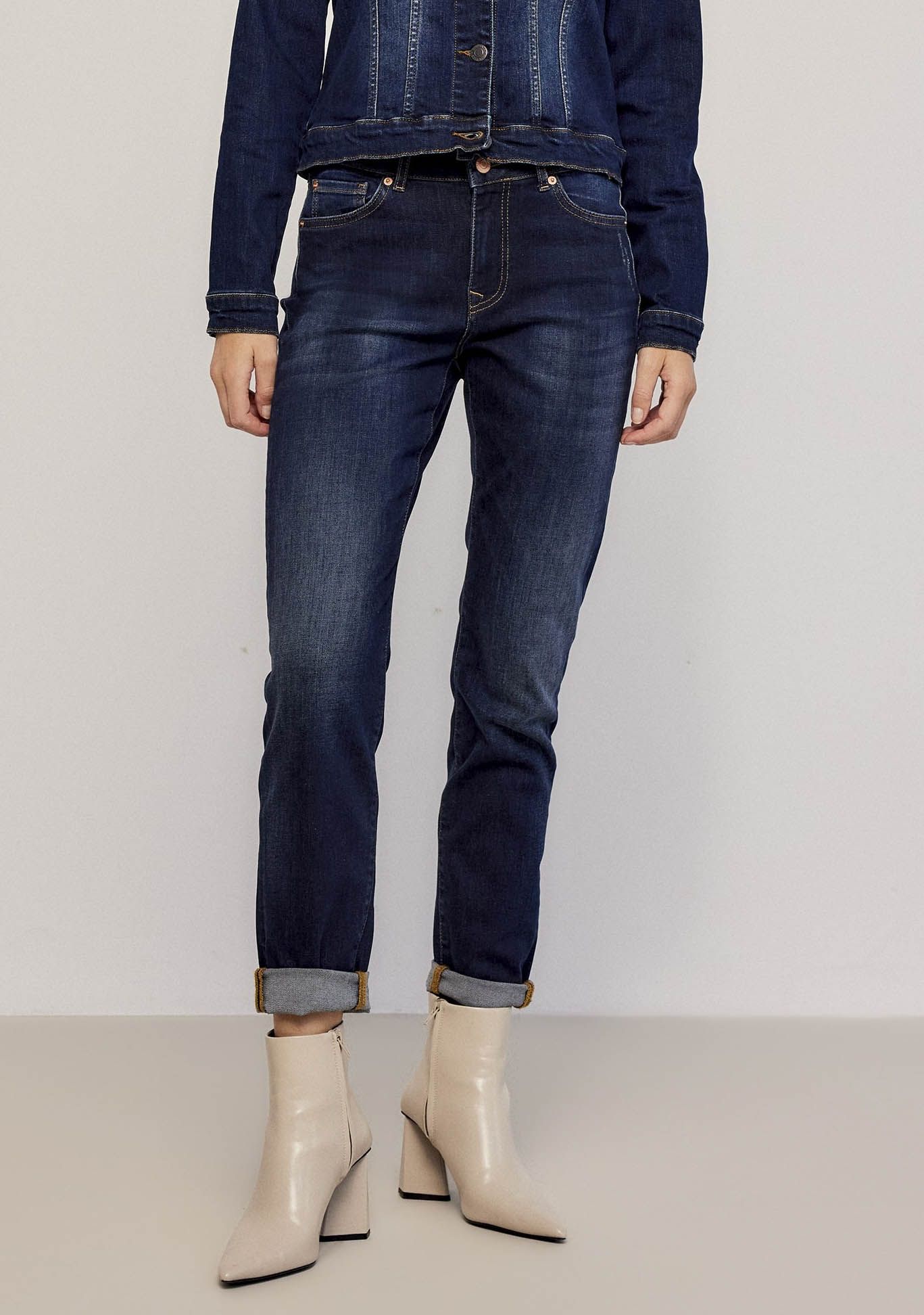 SUMMUM JEANS