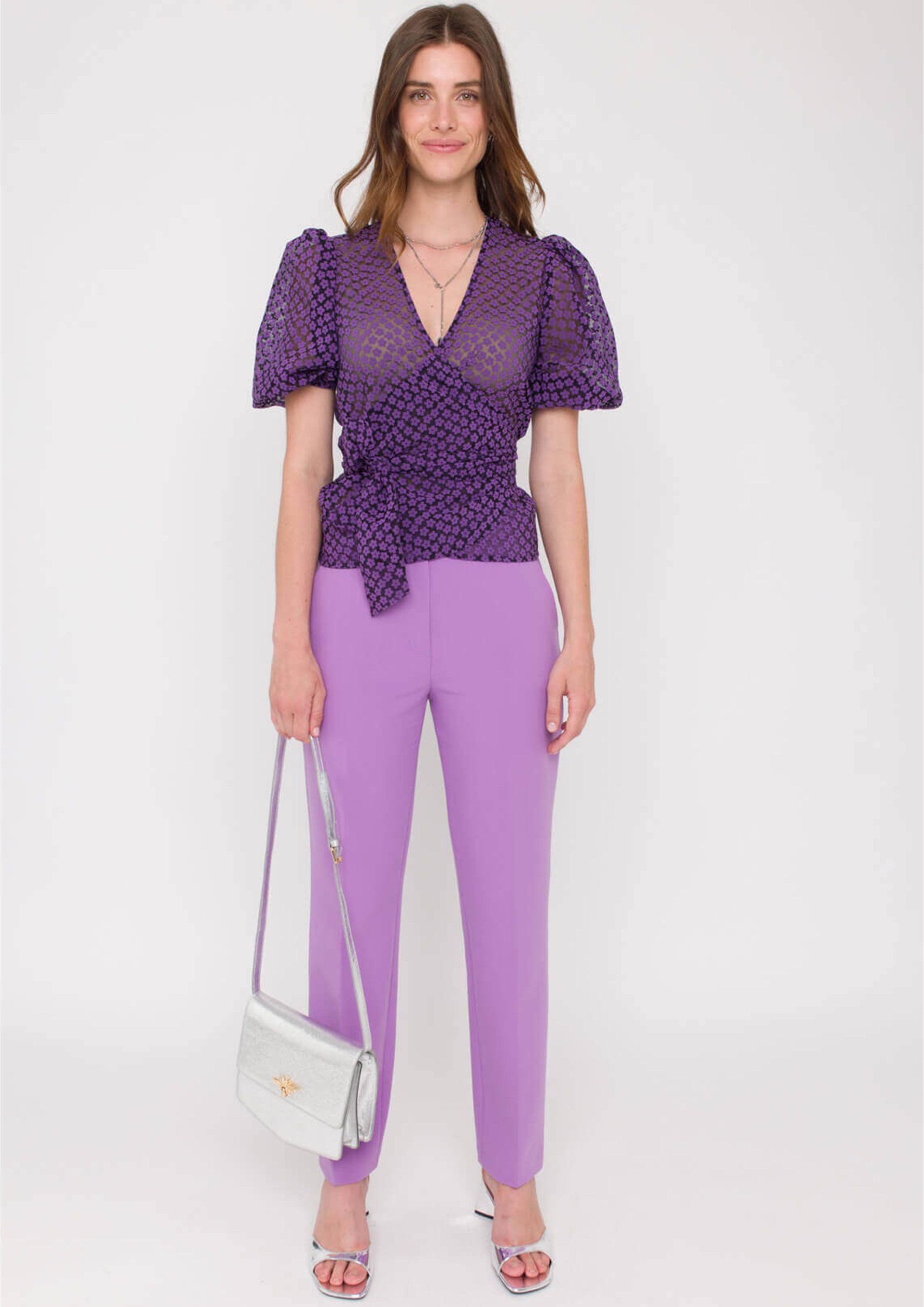 ANNA VAN TOOR BLOUSE KORTE MOUW