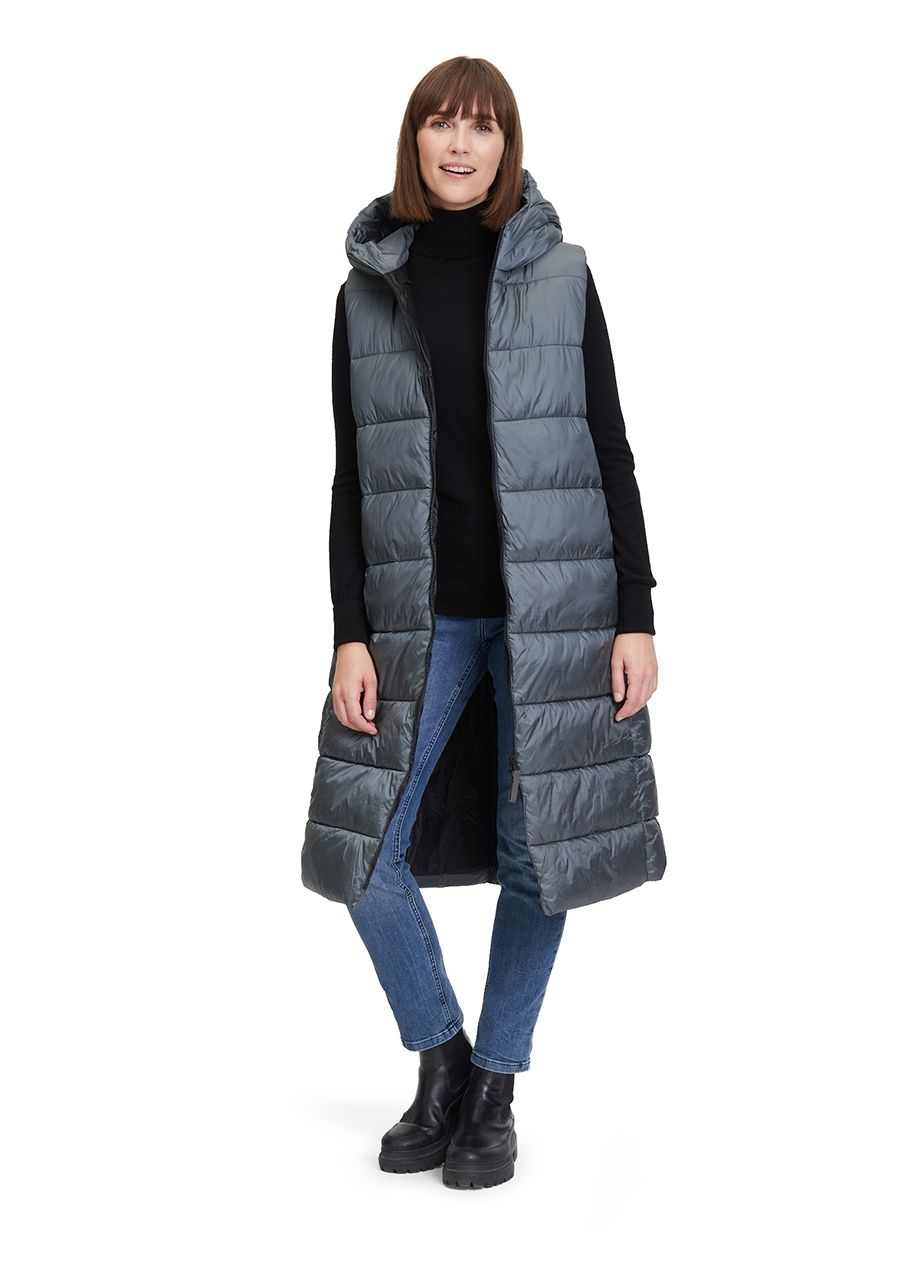 AMBER AND JUNE BODYWARMER