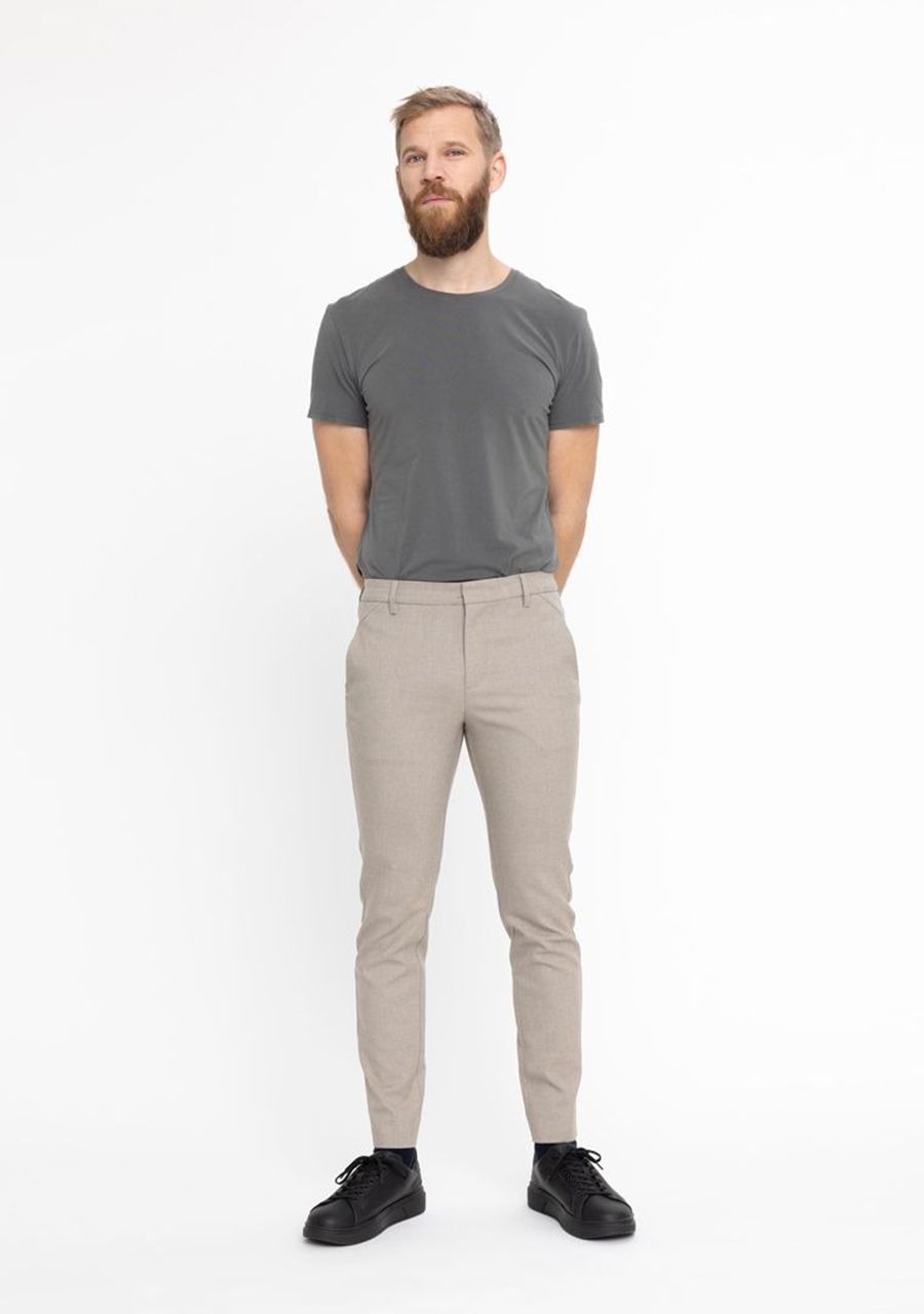 PLAIN CHINO