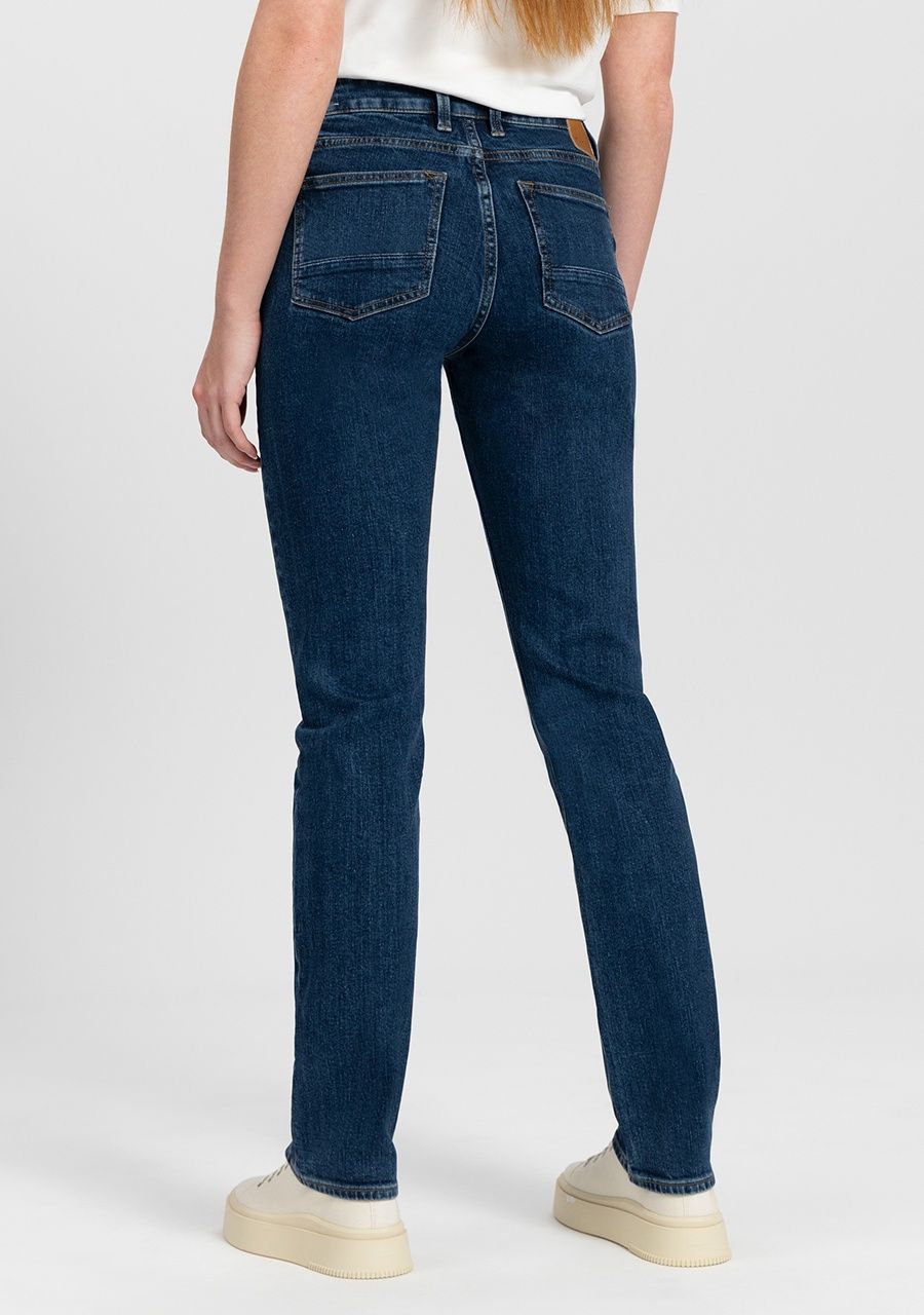 KUYICHI JEANS