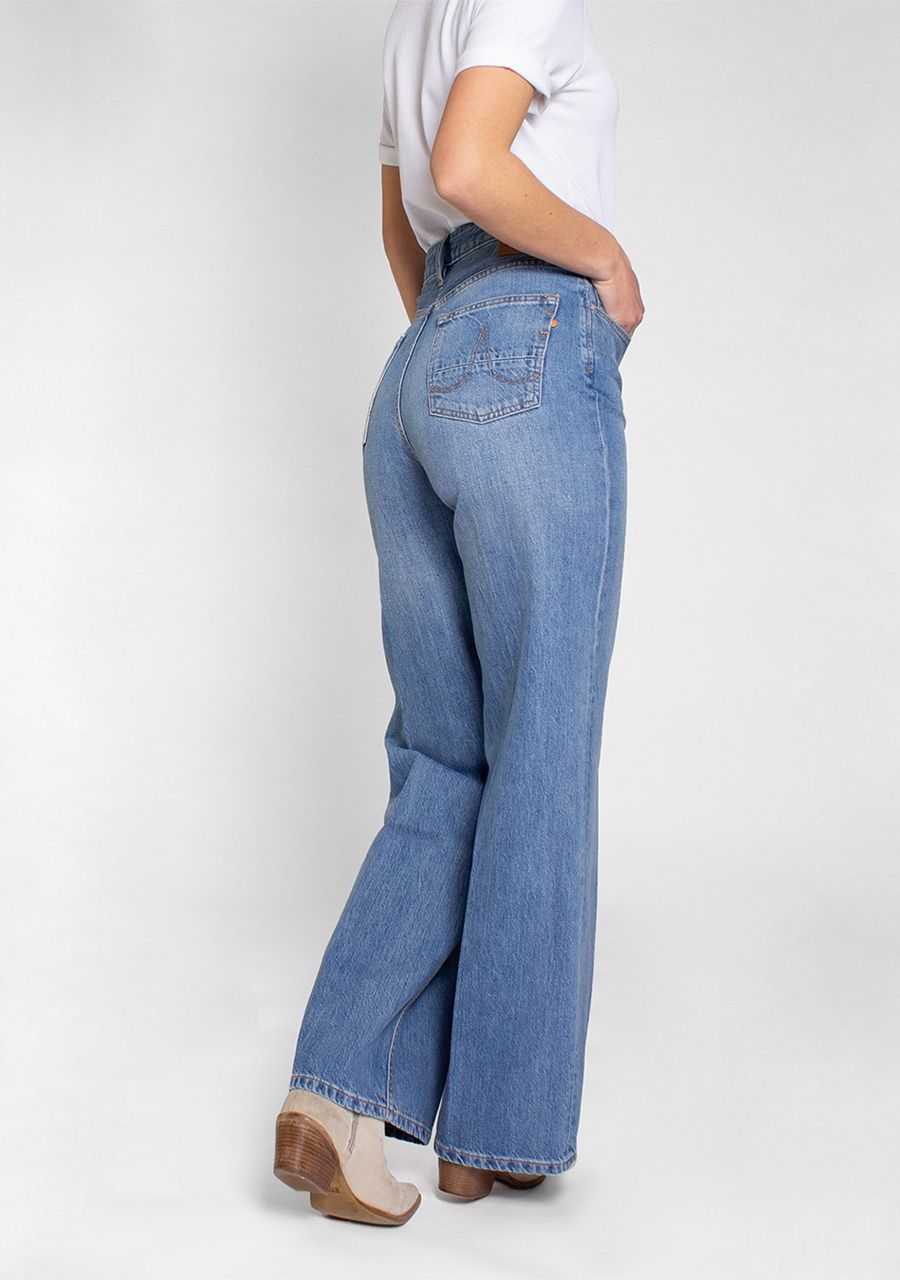 KUYICHI JEANS