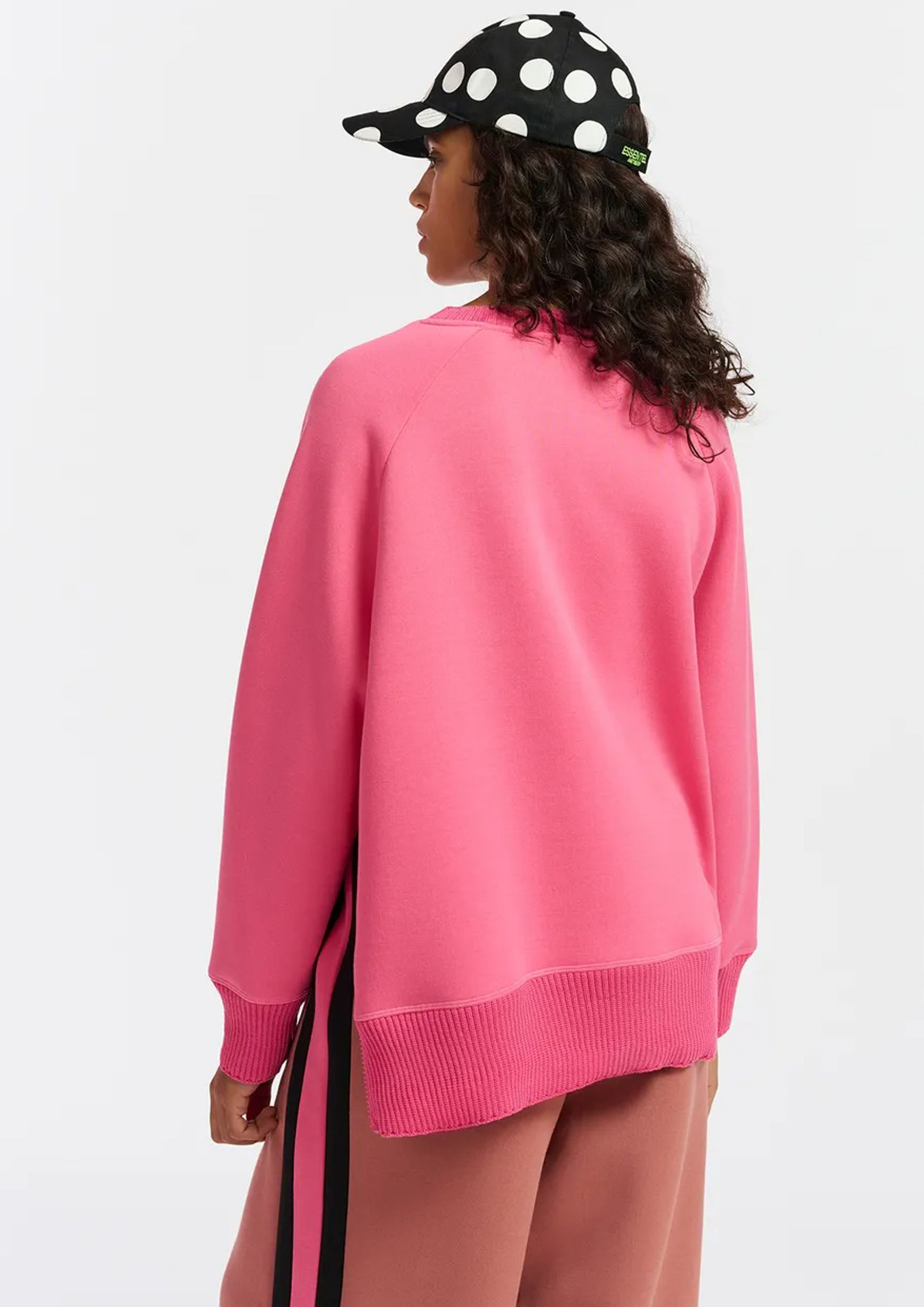 ESSENTIEL SWEATER