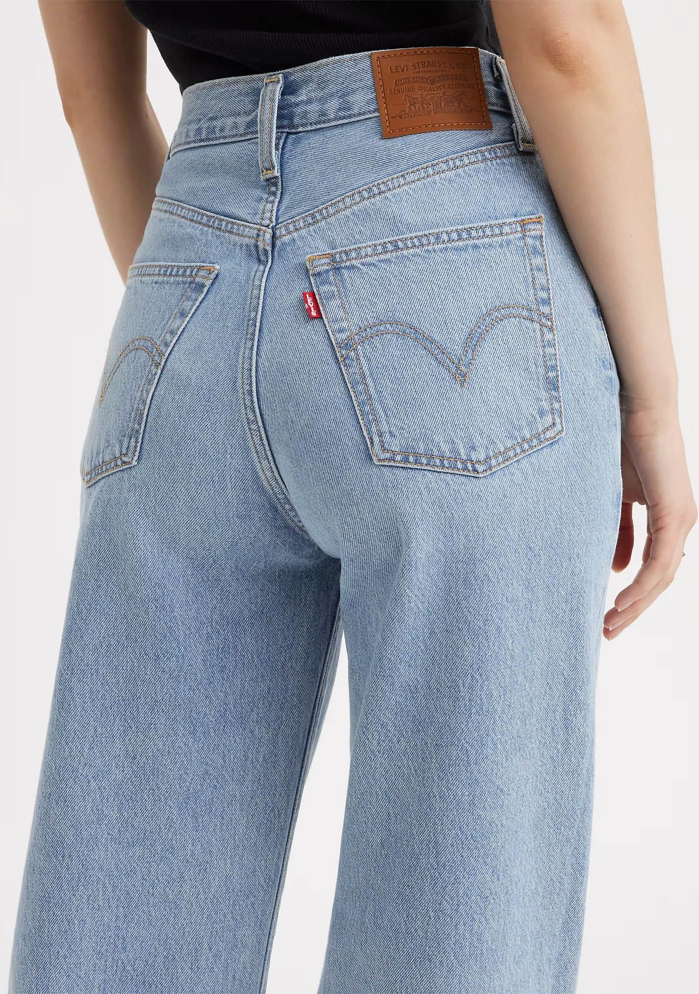LEVI'S JEANS