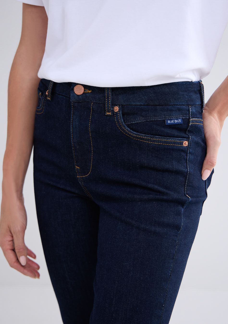 SUMMUM JEANS