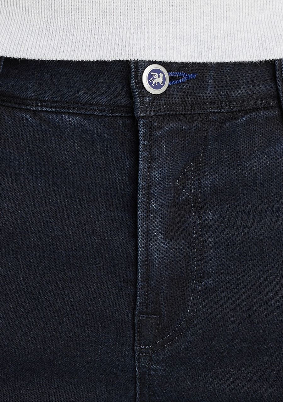 VANGUARD JEANS