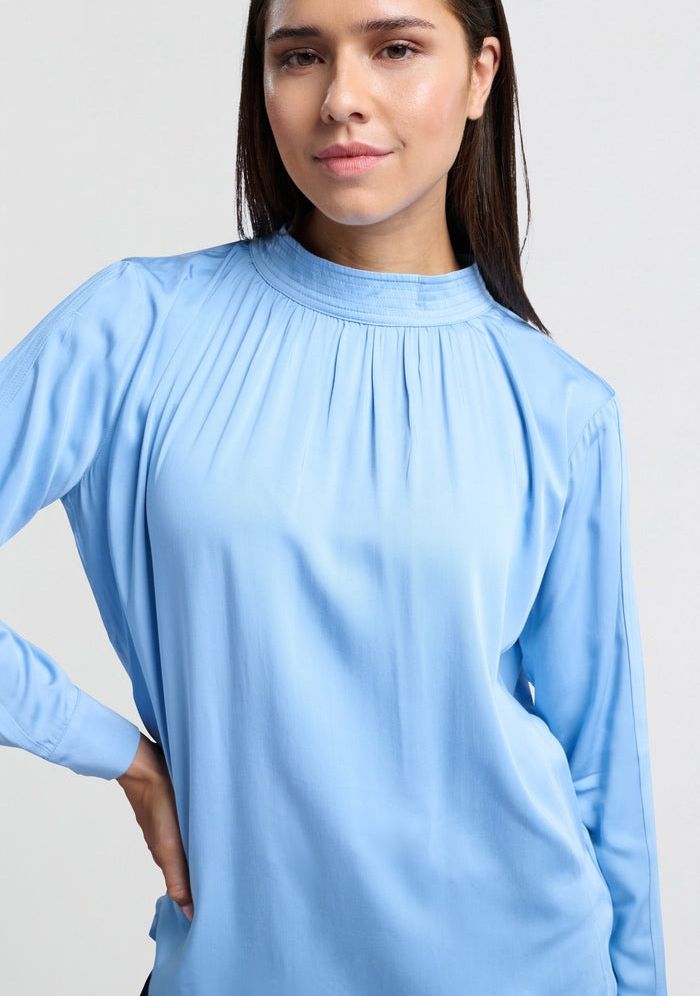 YAYA BLOUSE