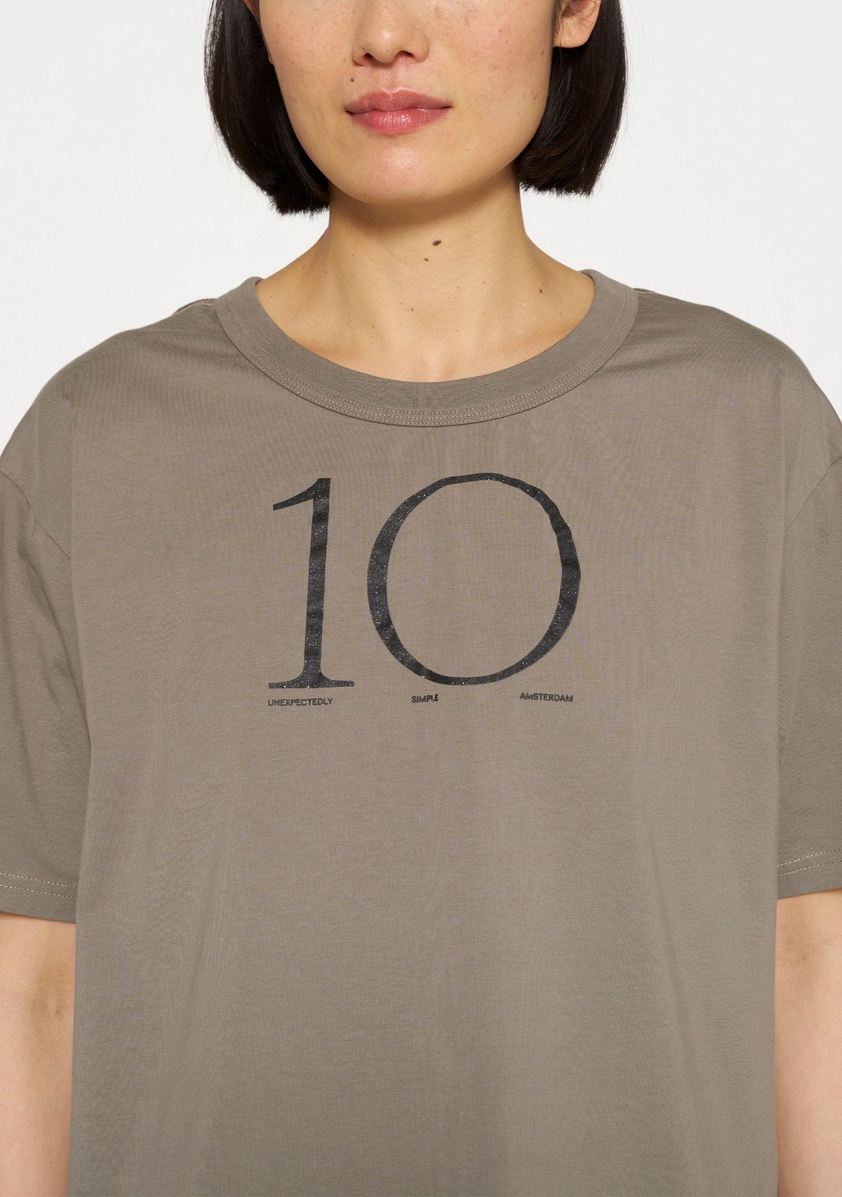 10 DAYS SHIRT