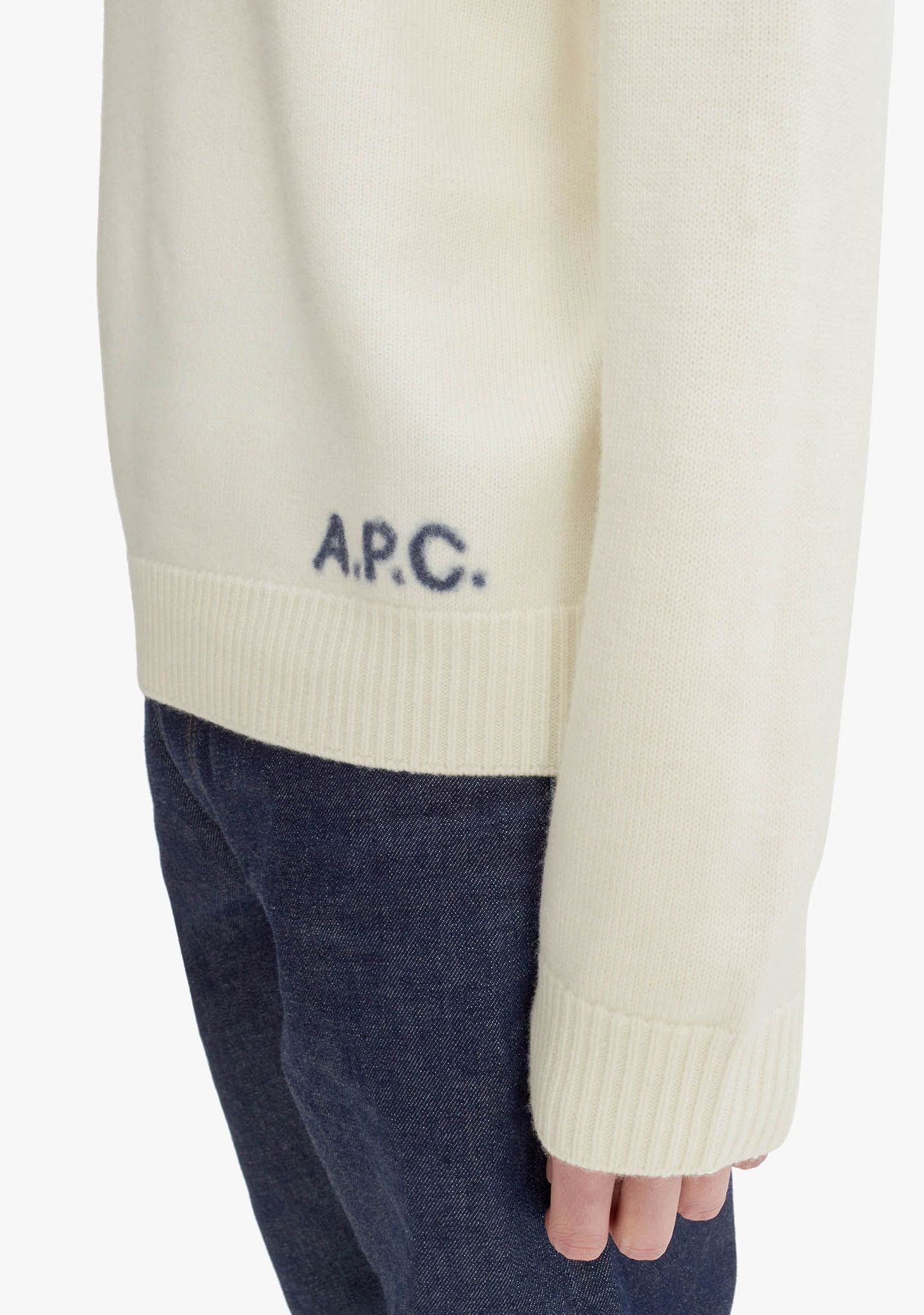 A.P.C. TRUI