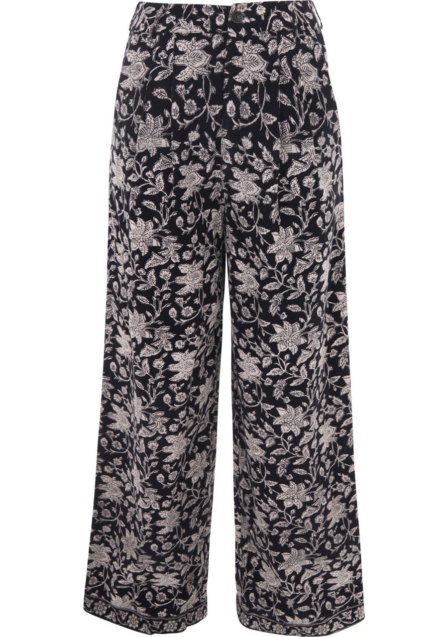 MAISON HOTEL WIJDE PANTALON