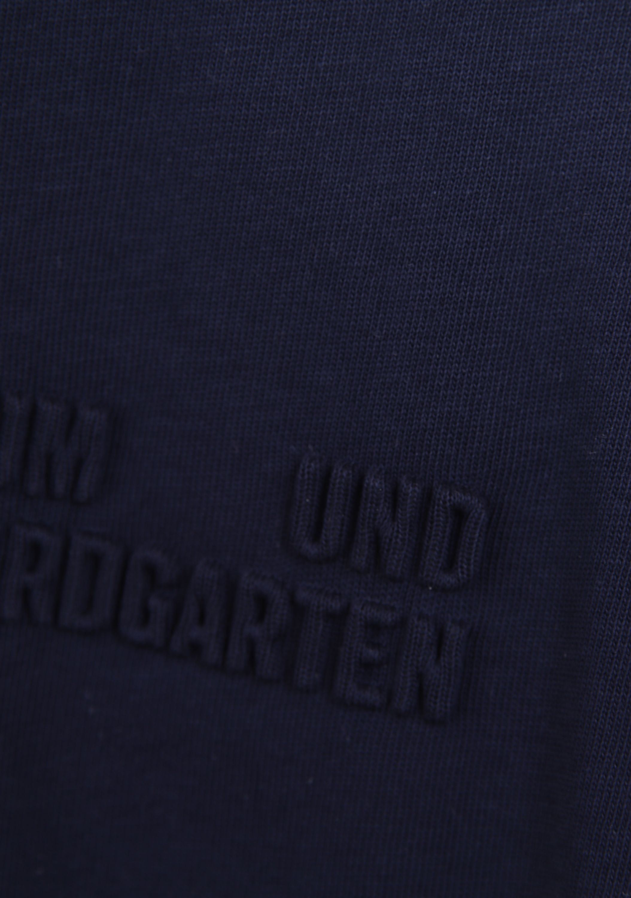 BAUM UND PFERDGARTEN SHIRT