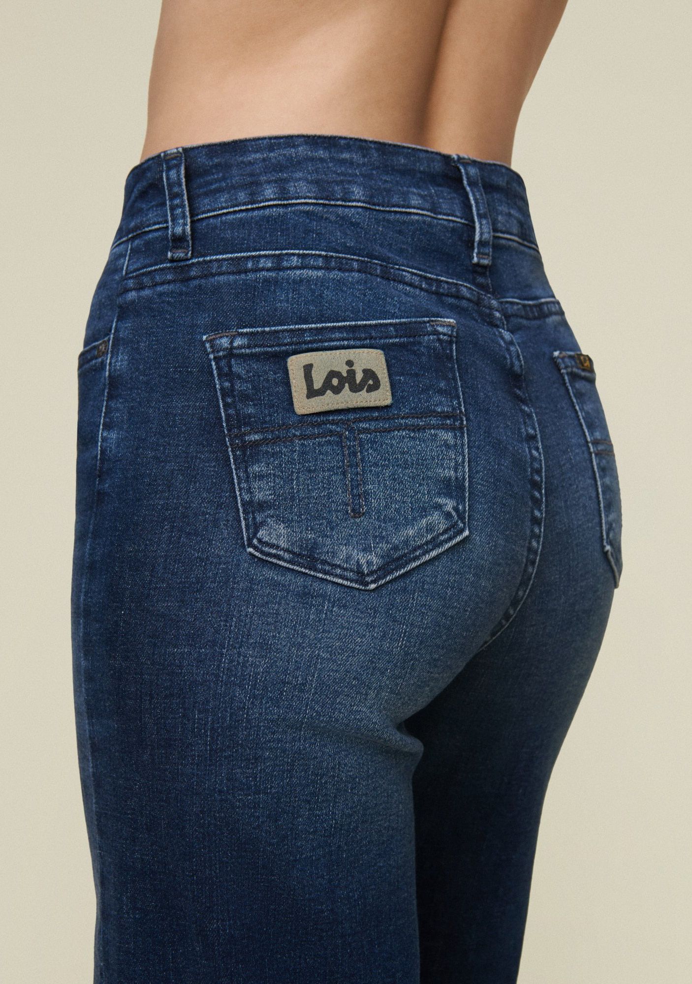 LOIS JEANS