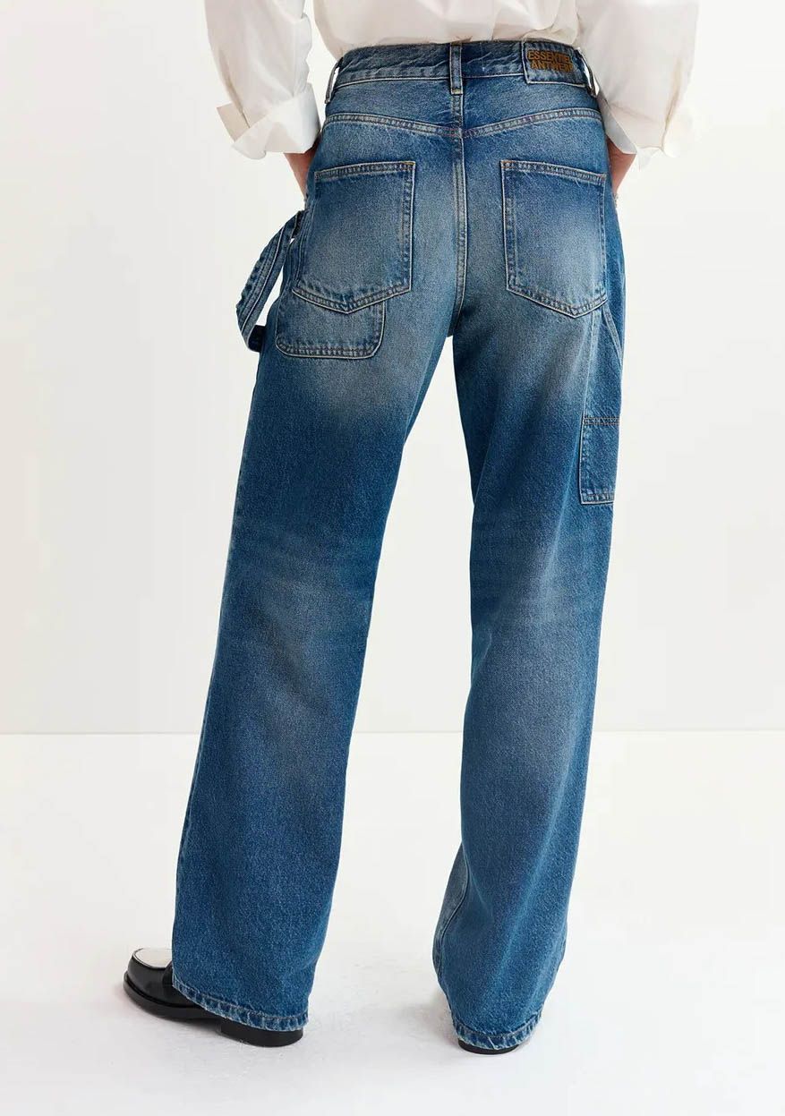 ESSENTIEL JEANS