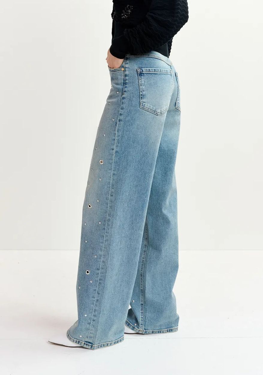 ESSENTIEL JEANS