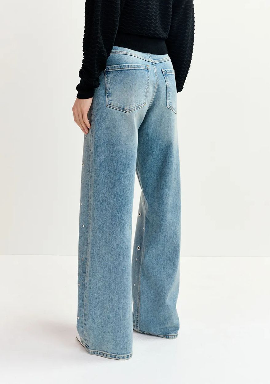 ESSENTIEL JEANS