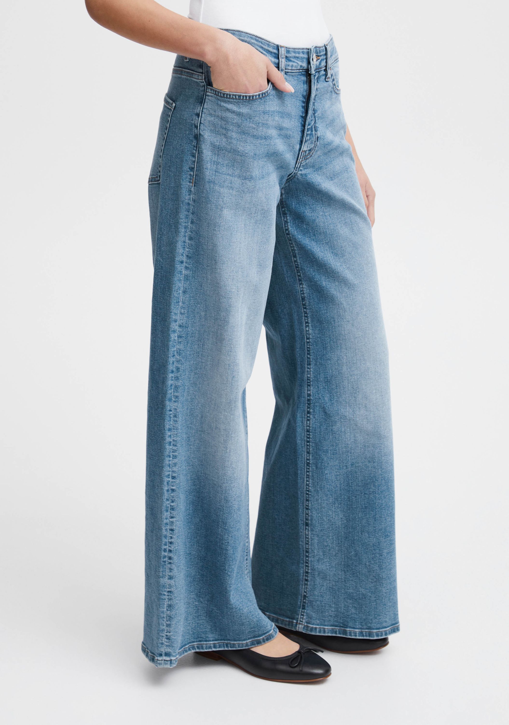 ICHI JEANS