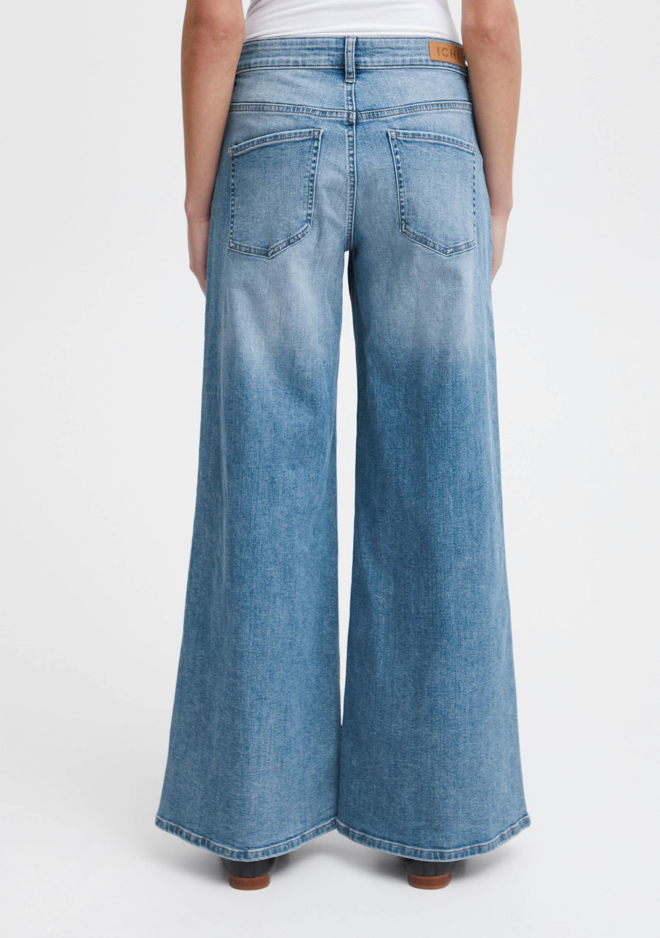 ICHI JEANS