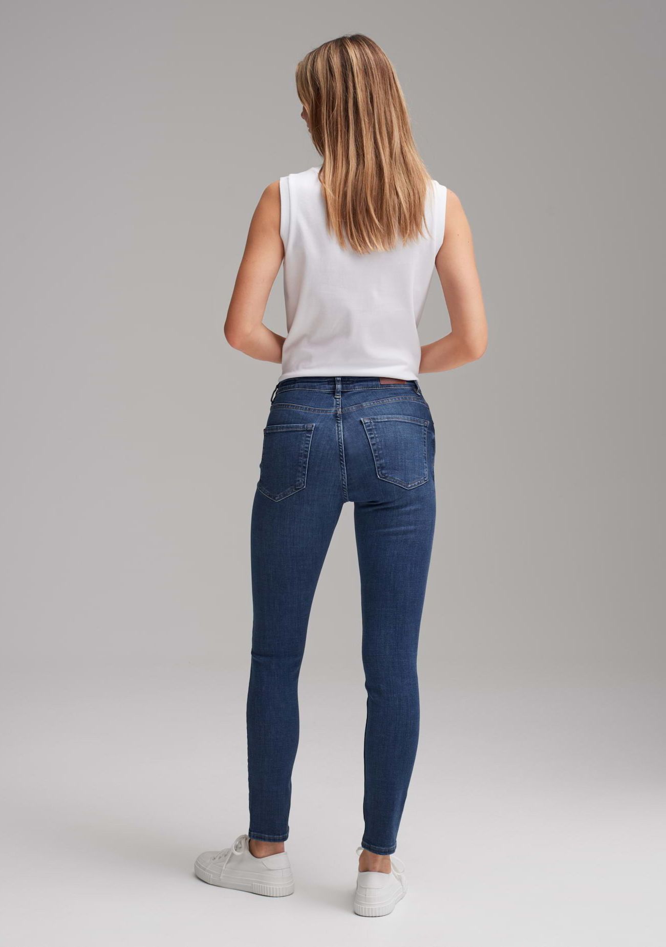 OPUS JEANS