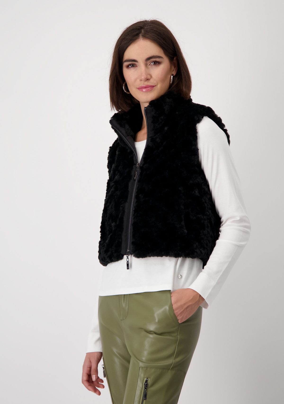 MONARI BODYWARMER