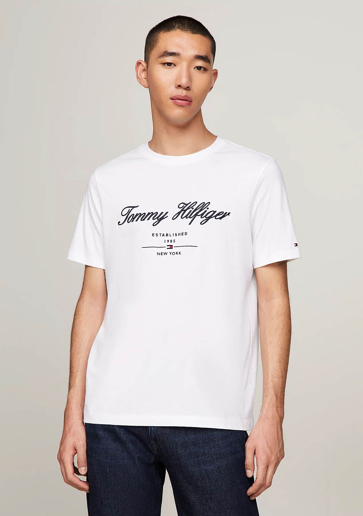 TOMMY HILFIGER TSHIRT