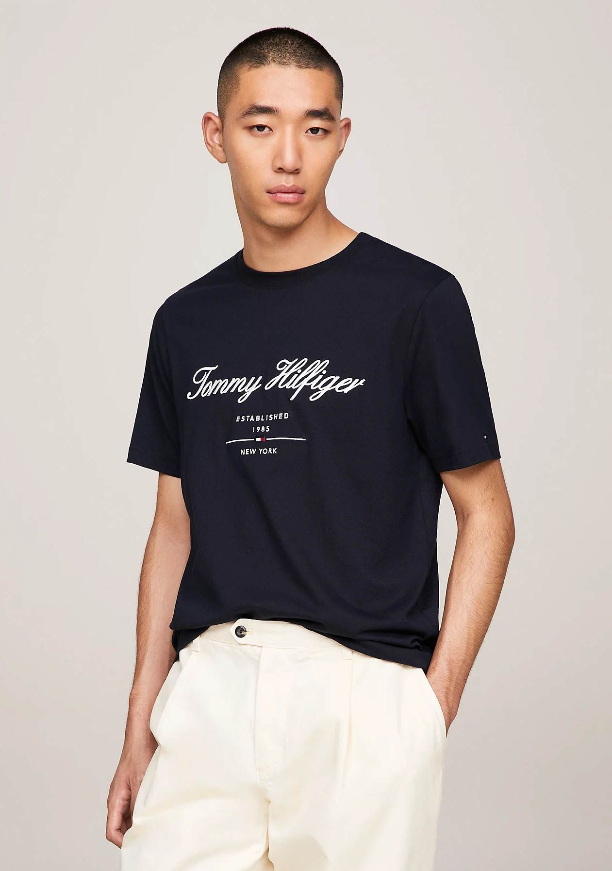 TOMMY HILFIGER TSHIRT