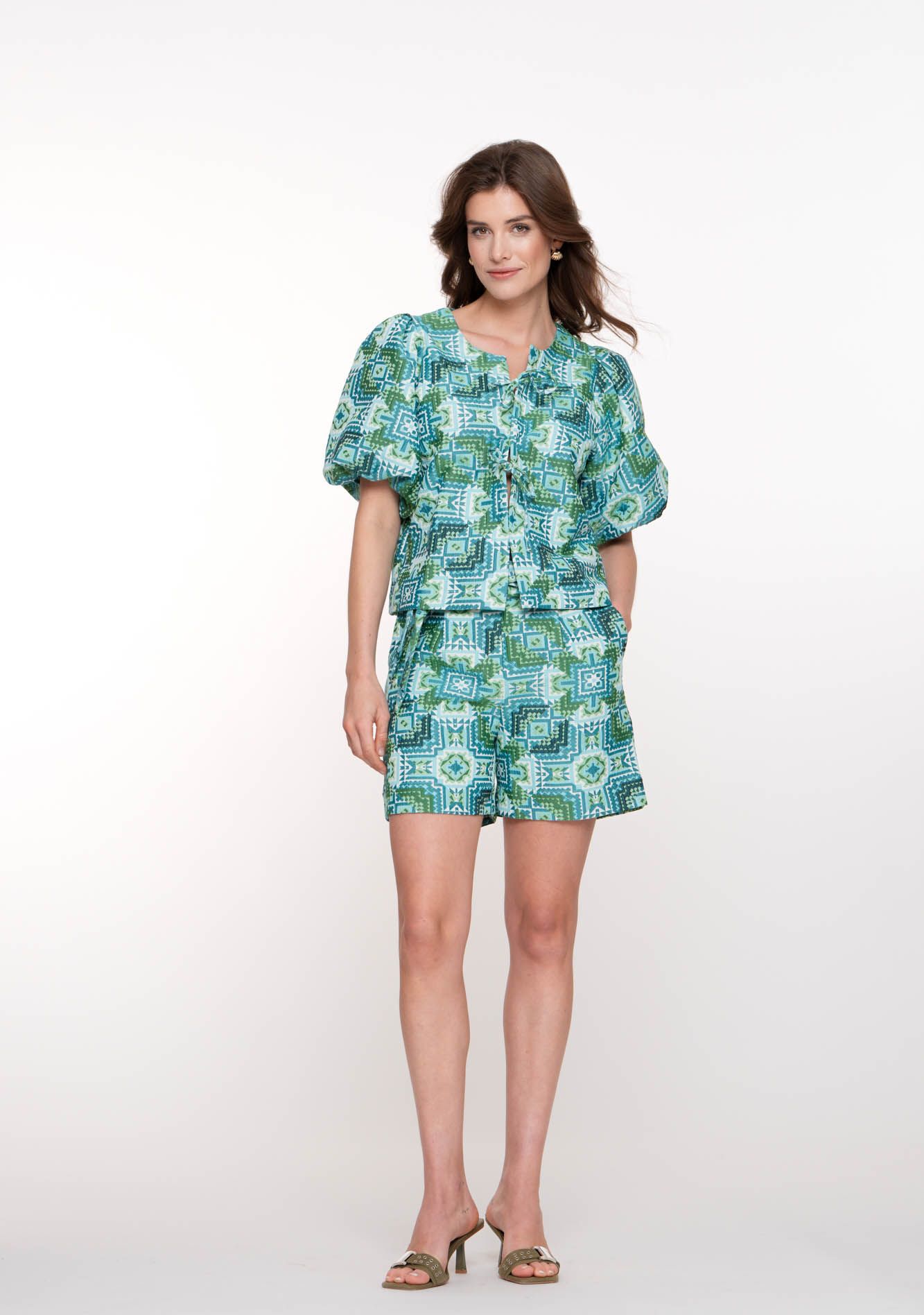 GEISHA SHORT