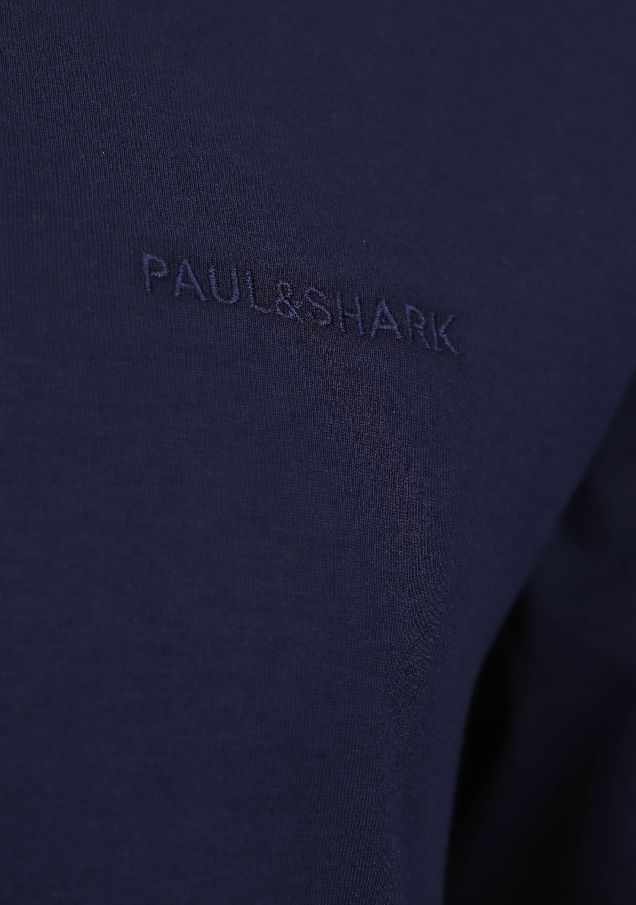 PAUL EN SHARK TSHIRT