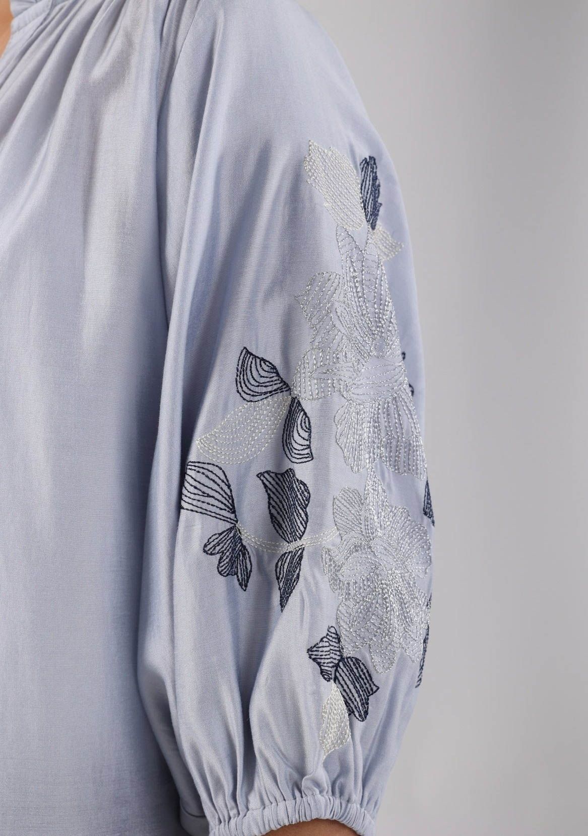 NUKUS BLOUSE