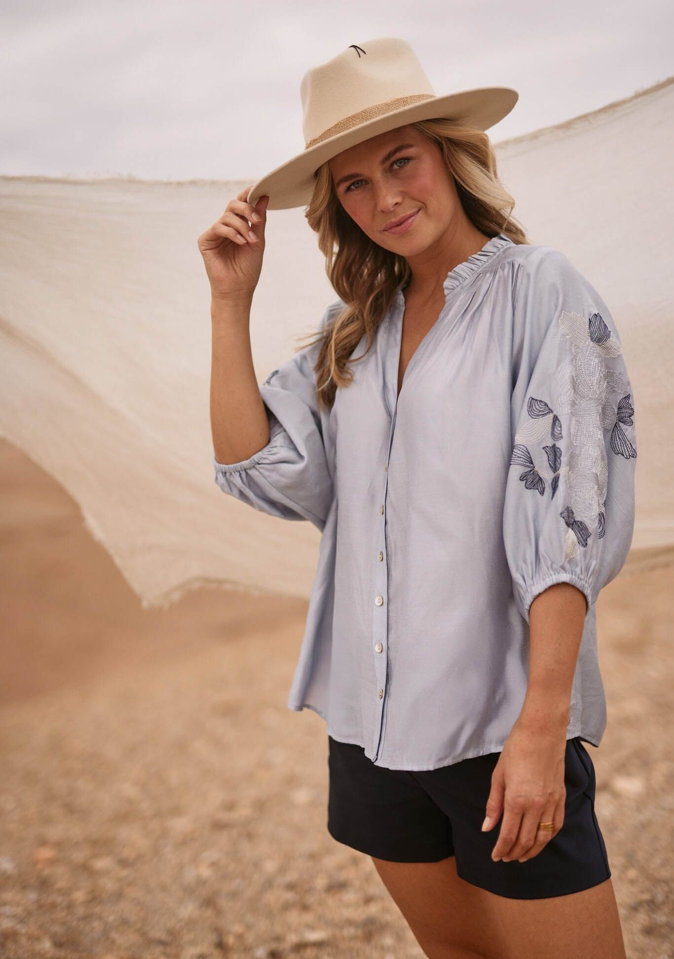 NUKUS BLOUSE