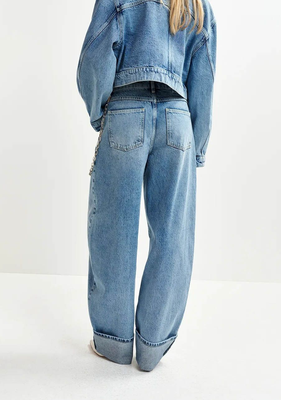 ESSENTIEL JEANS