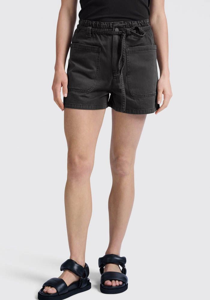 YAYA SHORT