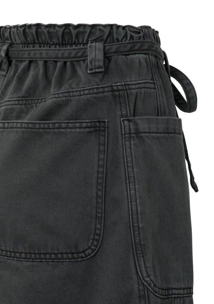 YAYA SHORT