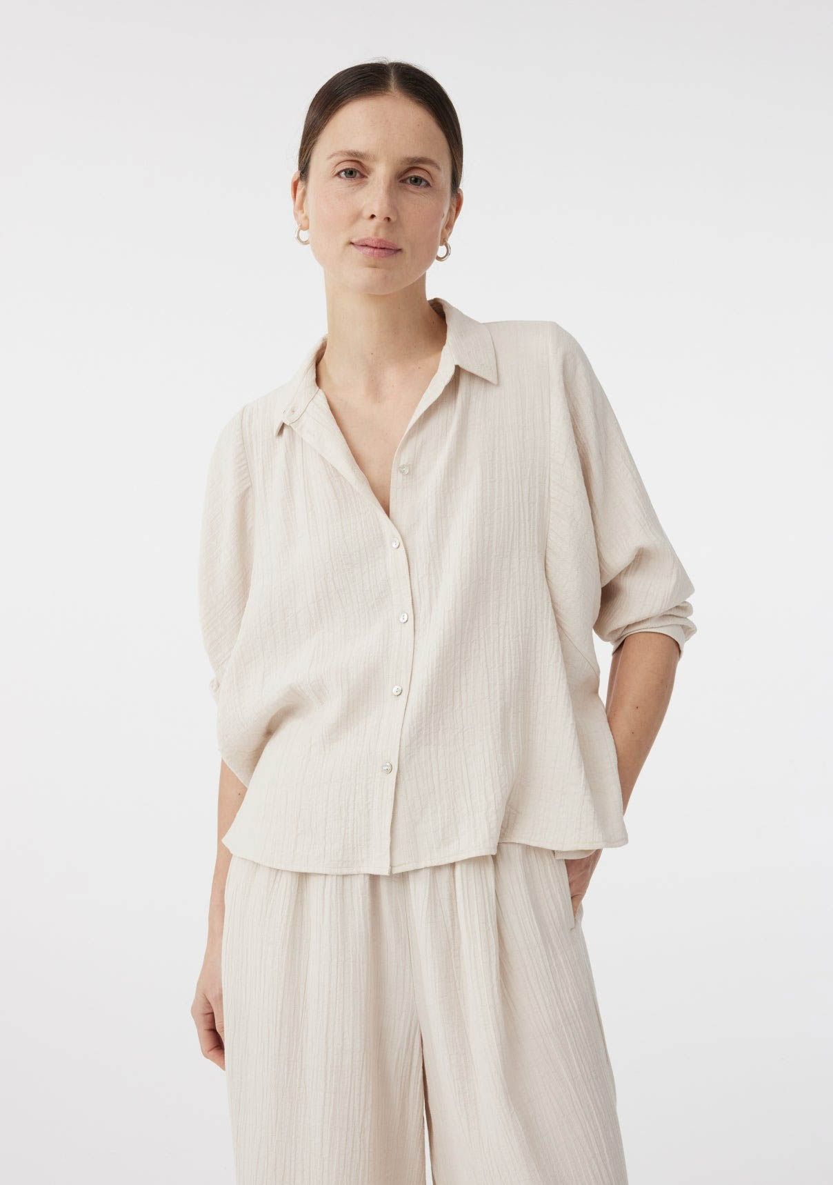 KNIT-TED BLOUSE KNIT-TED BLOUSE
