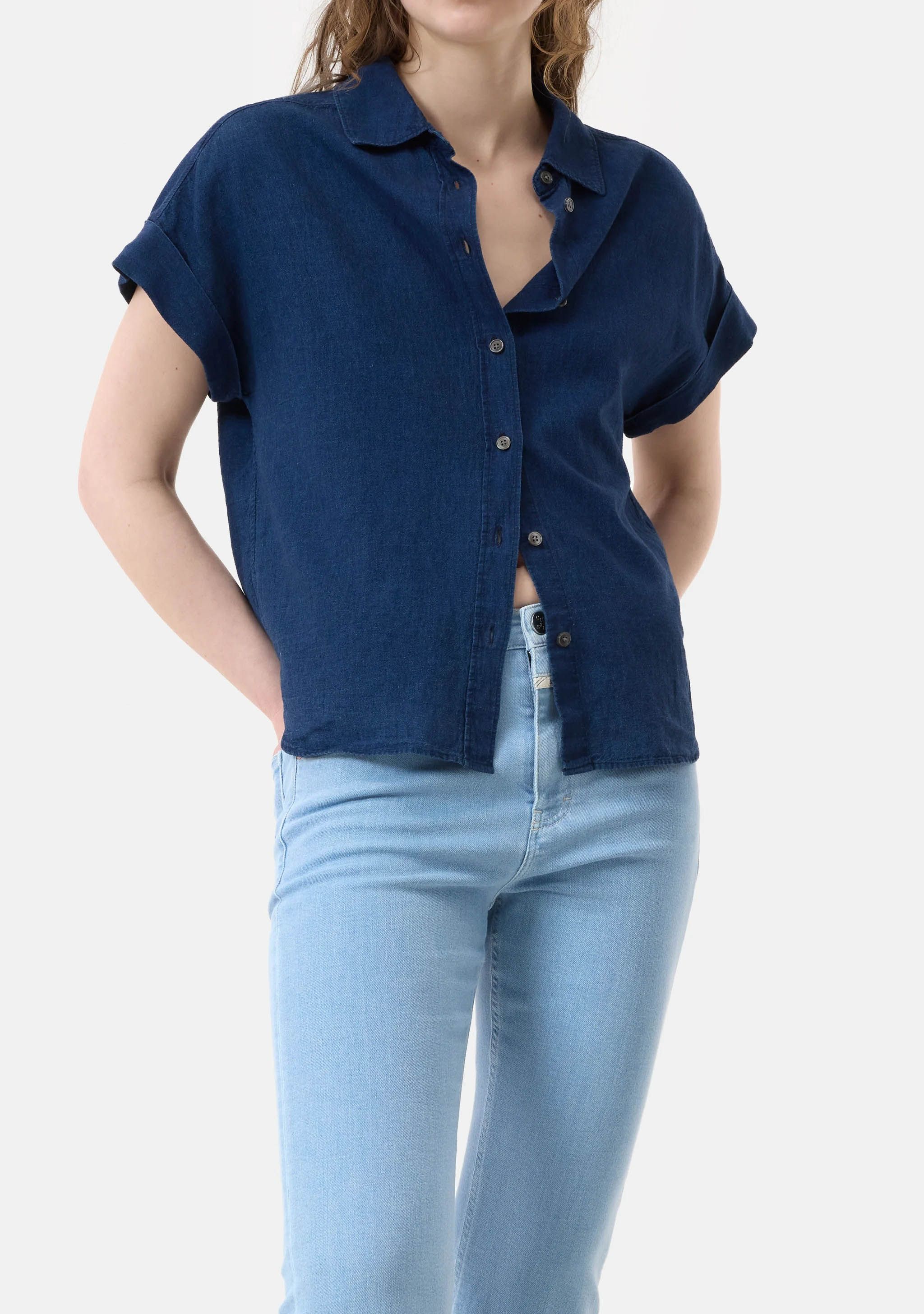CLOSED BLOUSE CLOSED BLOUSE