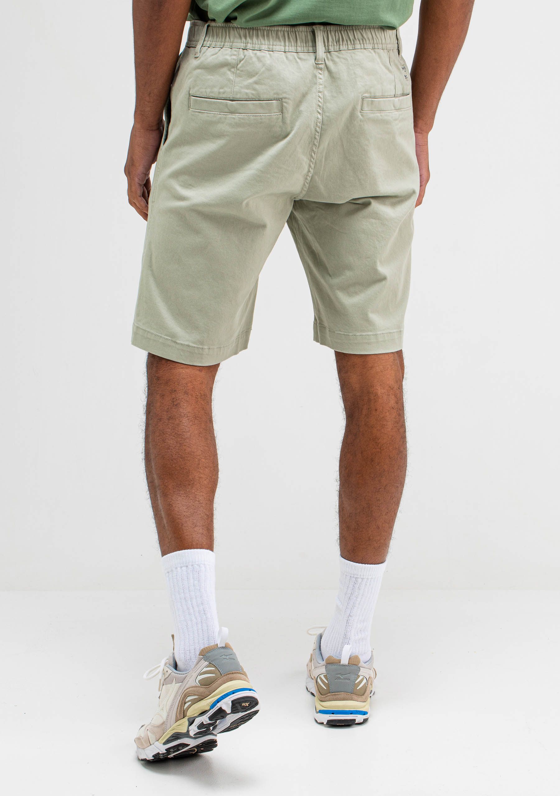 BUTCHER OF BLUE SHORT