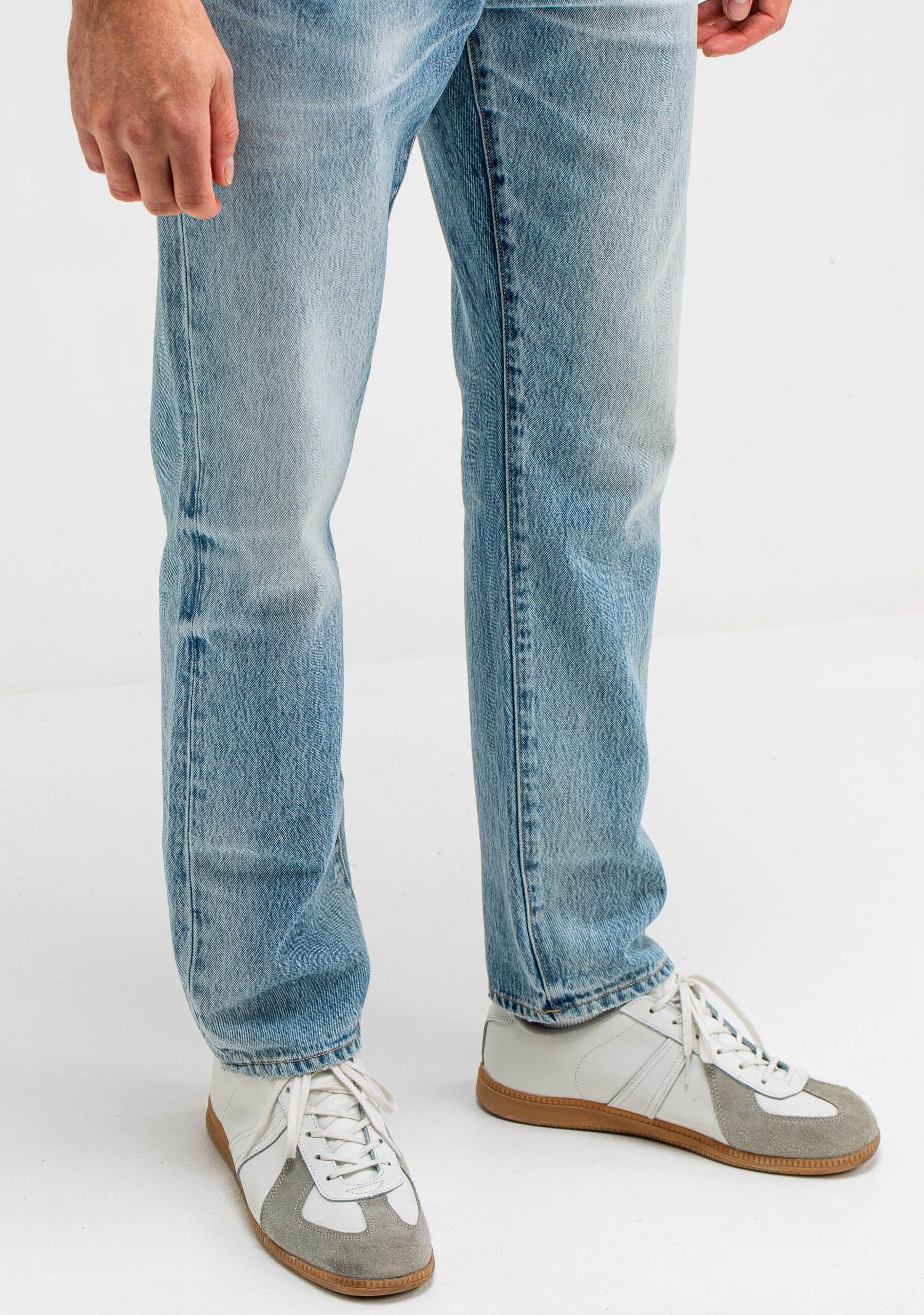 BUTCHER OF BLUE JEANS BUTCHER OF BLUE JEANS