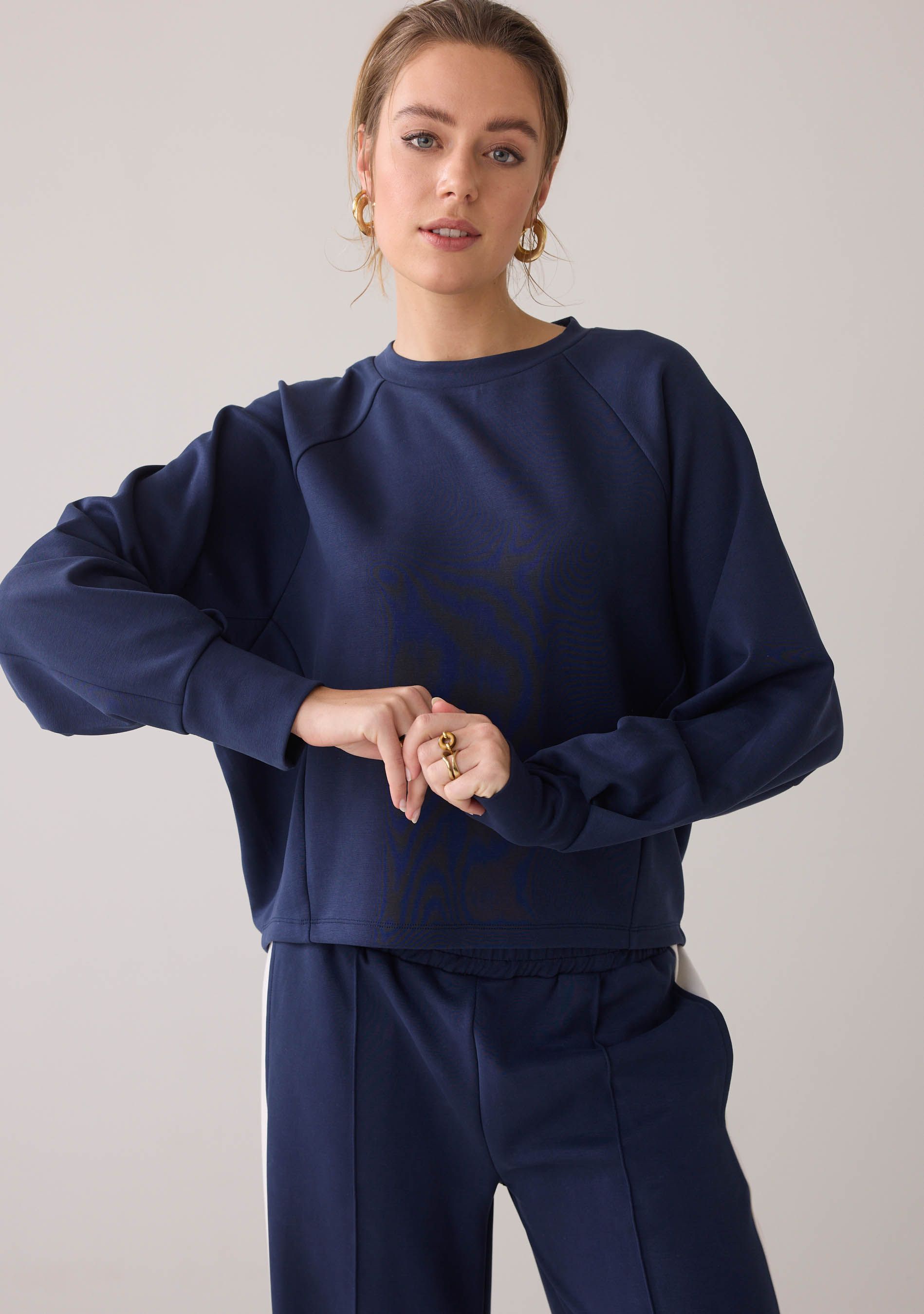 SUMMUM SWEATER