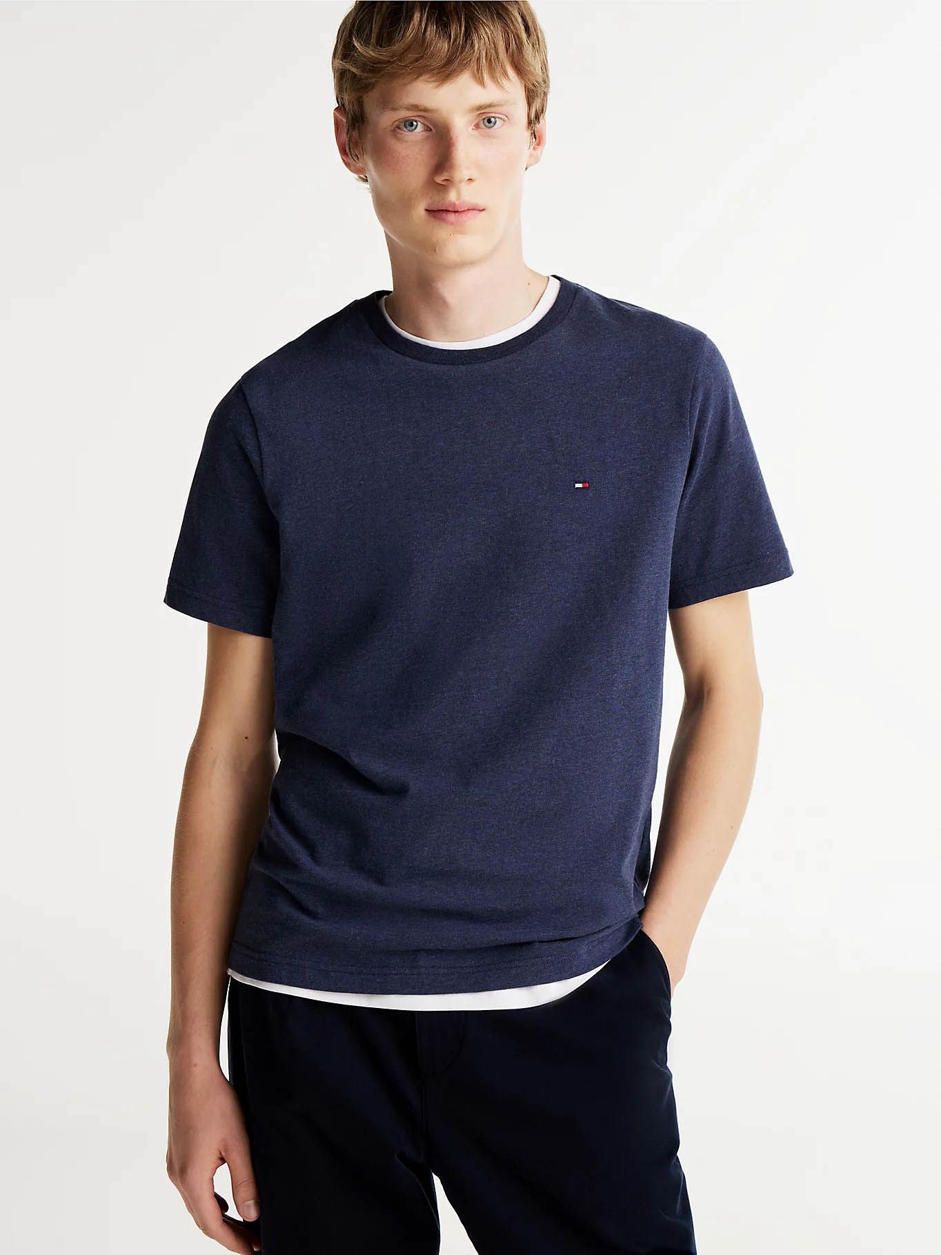 TOMMY HILFIGER TSHIRT