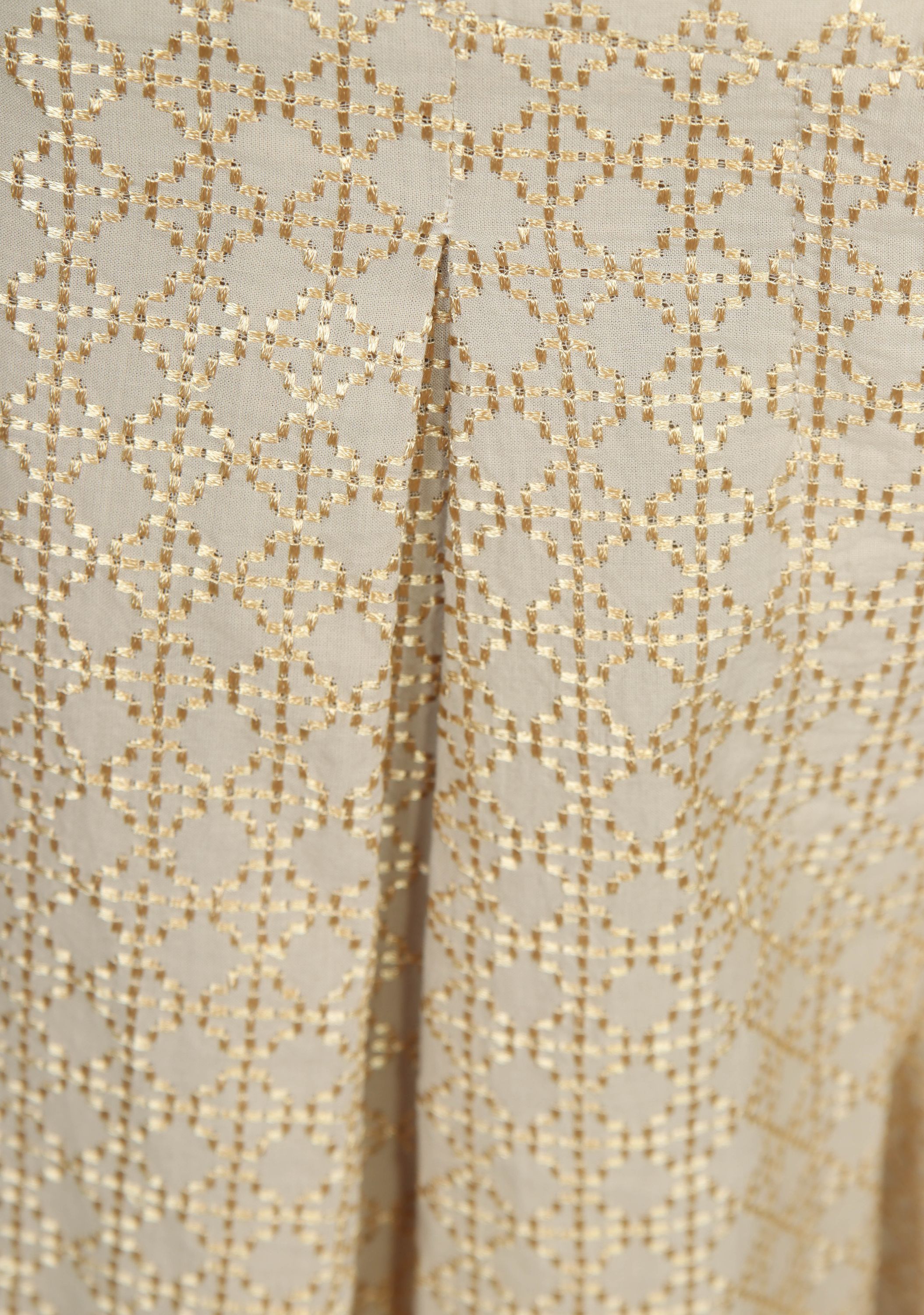 GREEK ARCHAIC KORI SHORT