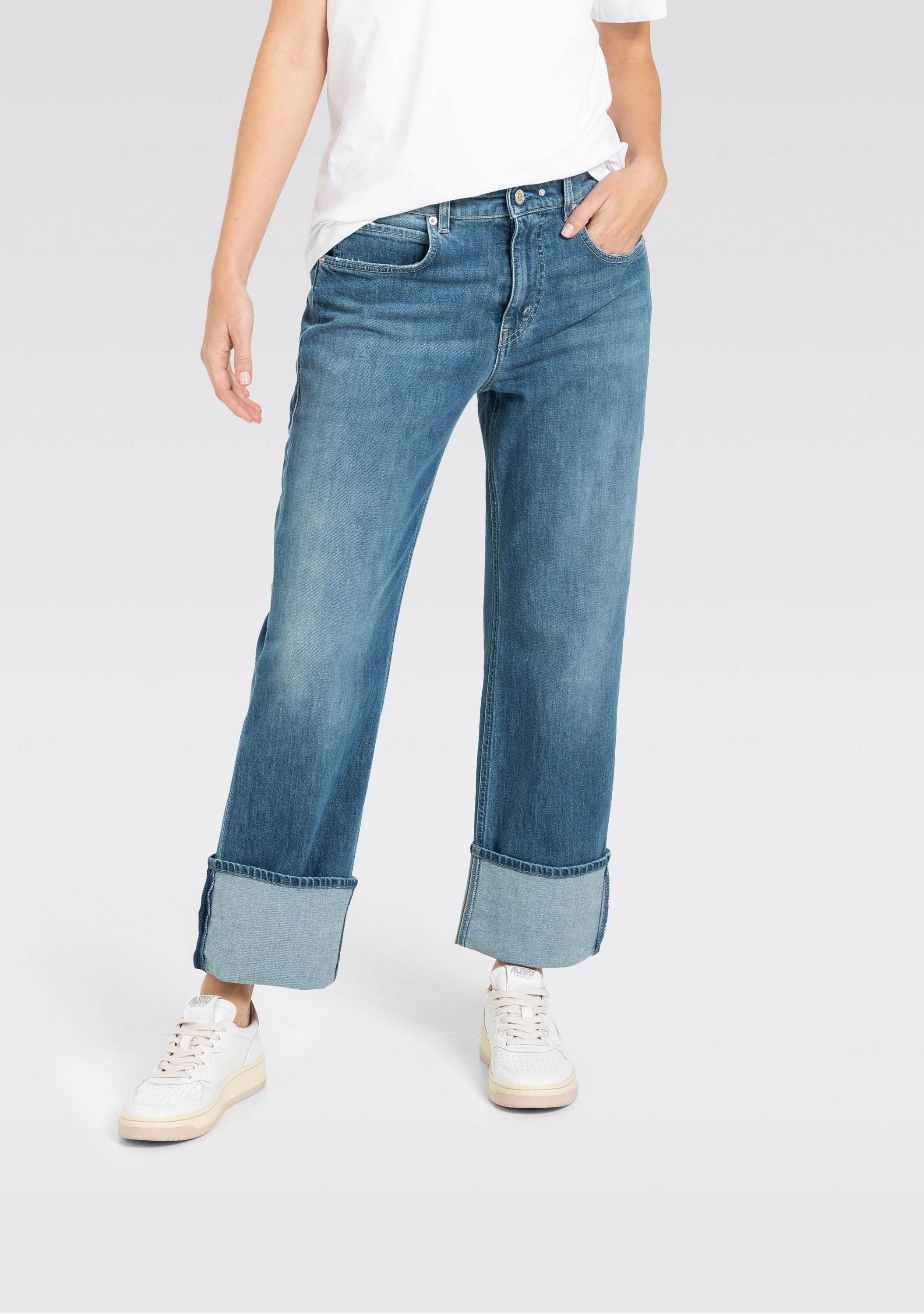 DAYDREAM JEANS