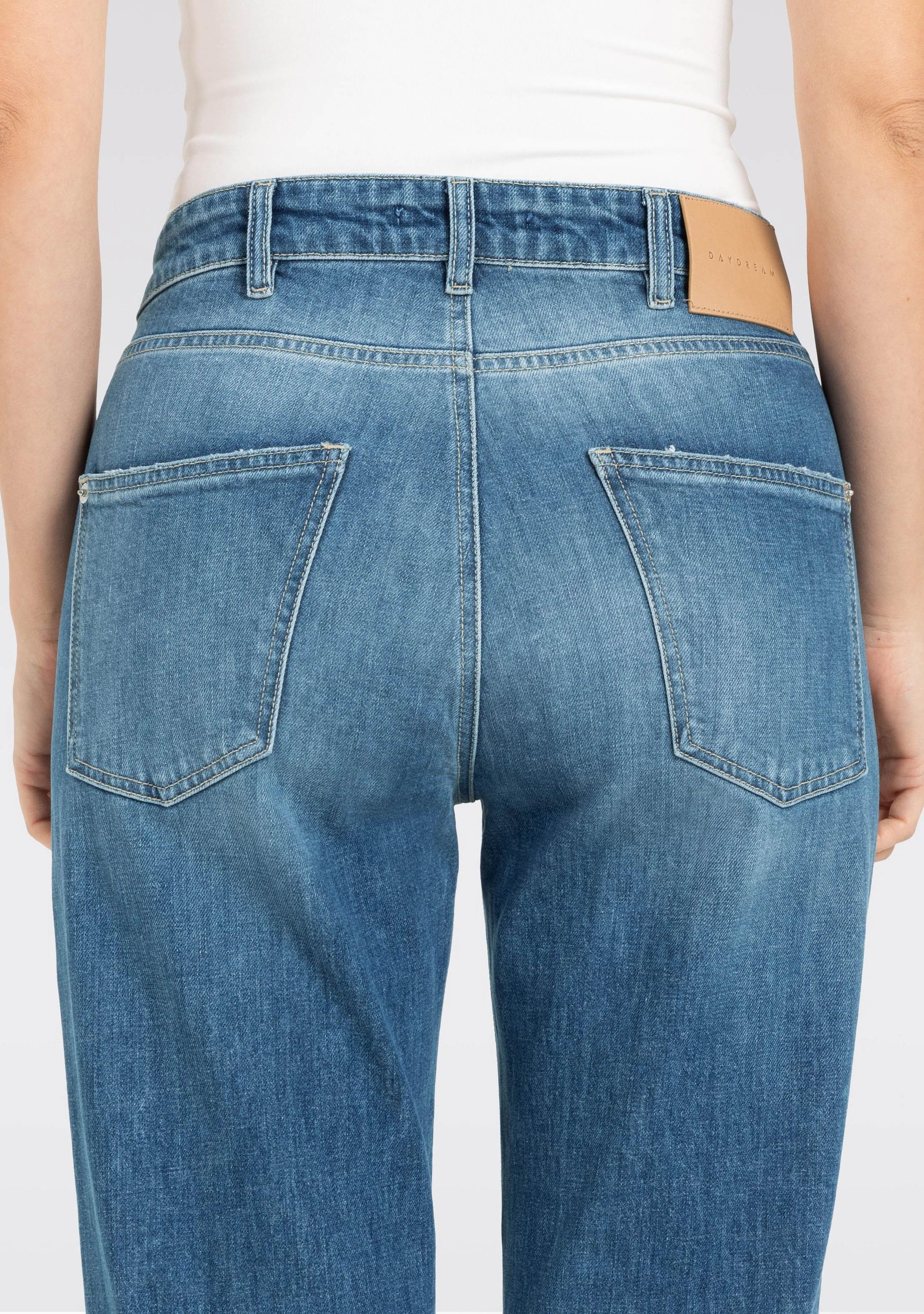 DAYDREAM JEANS