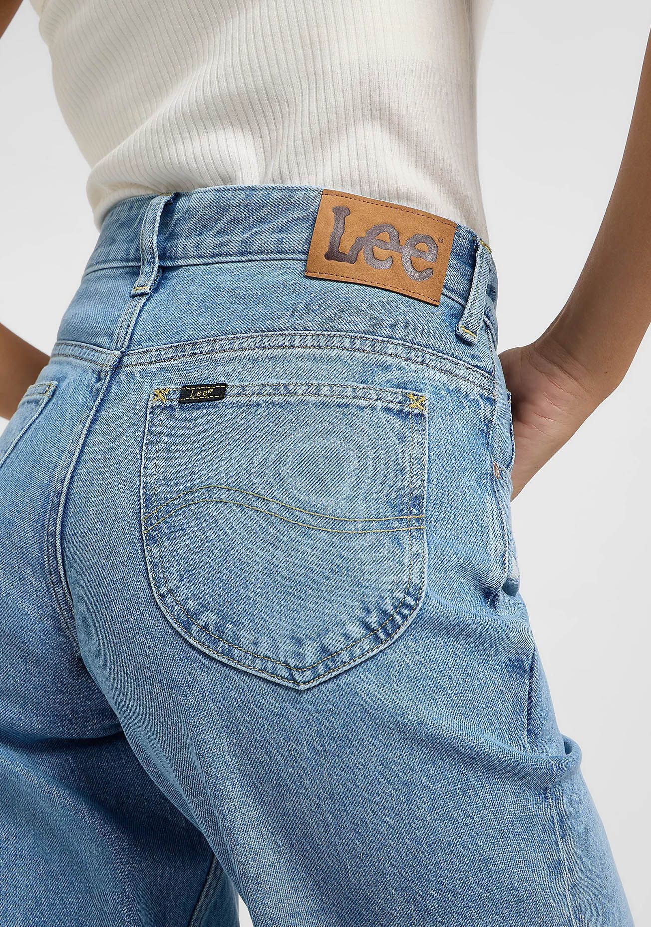 LEE JEANS