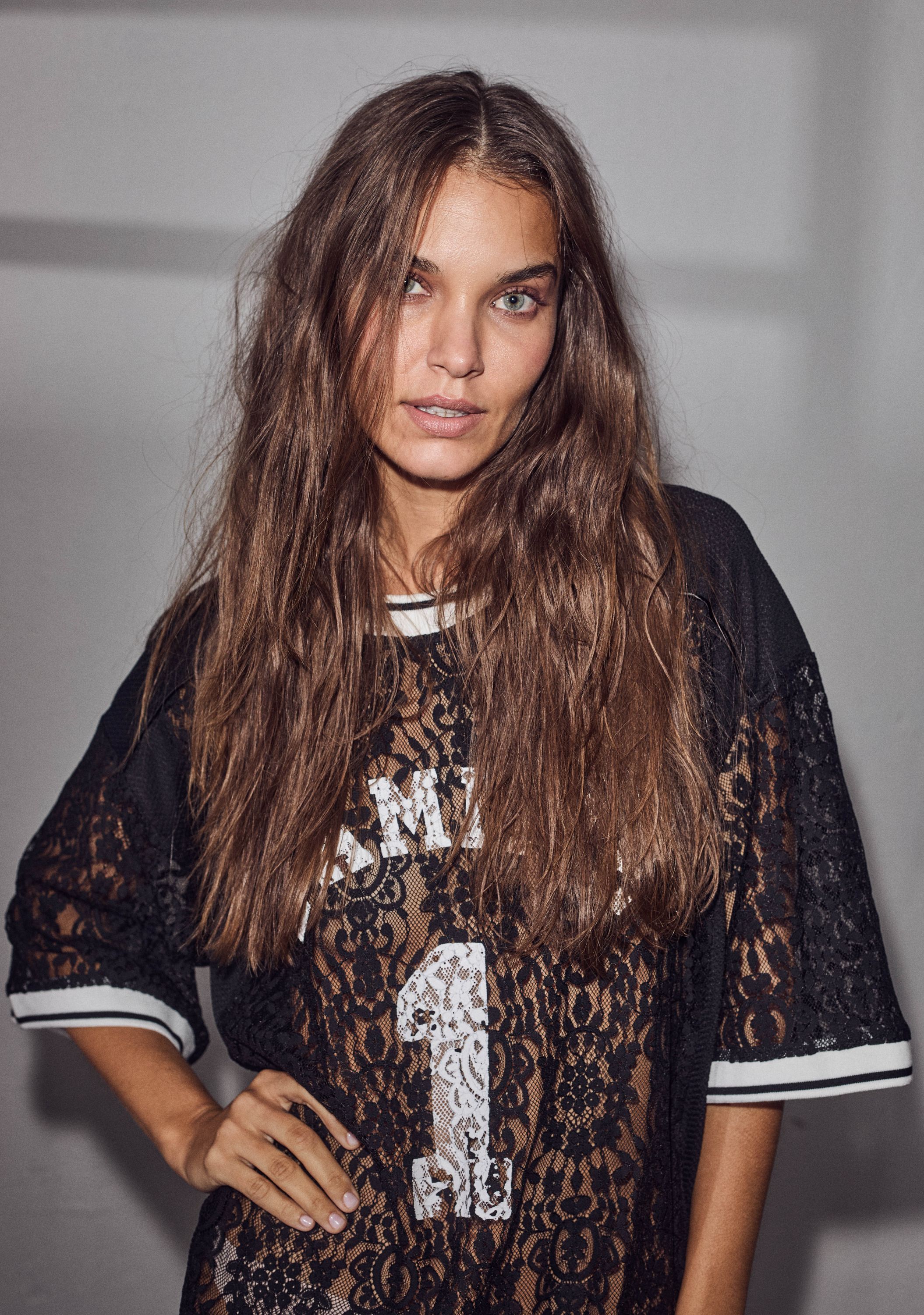 HAUTE L'AMITIÉ SHIRT