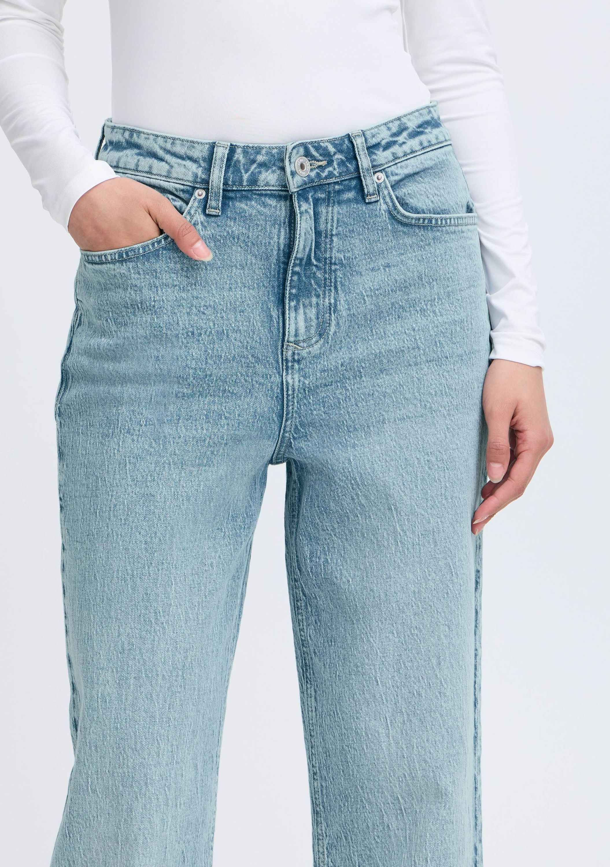 ICHI JEANS