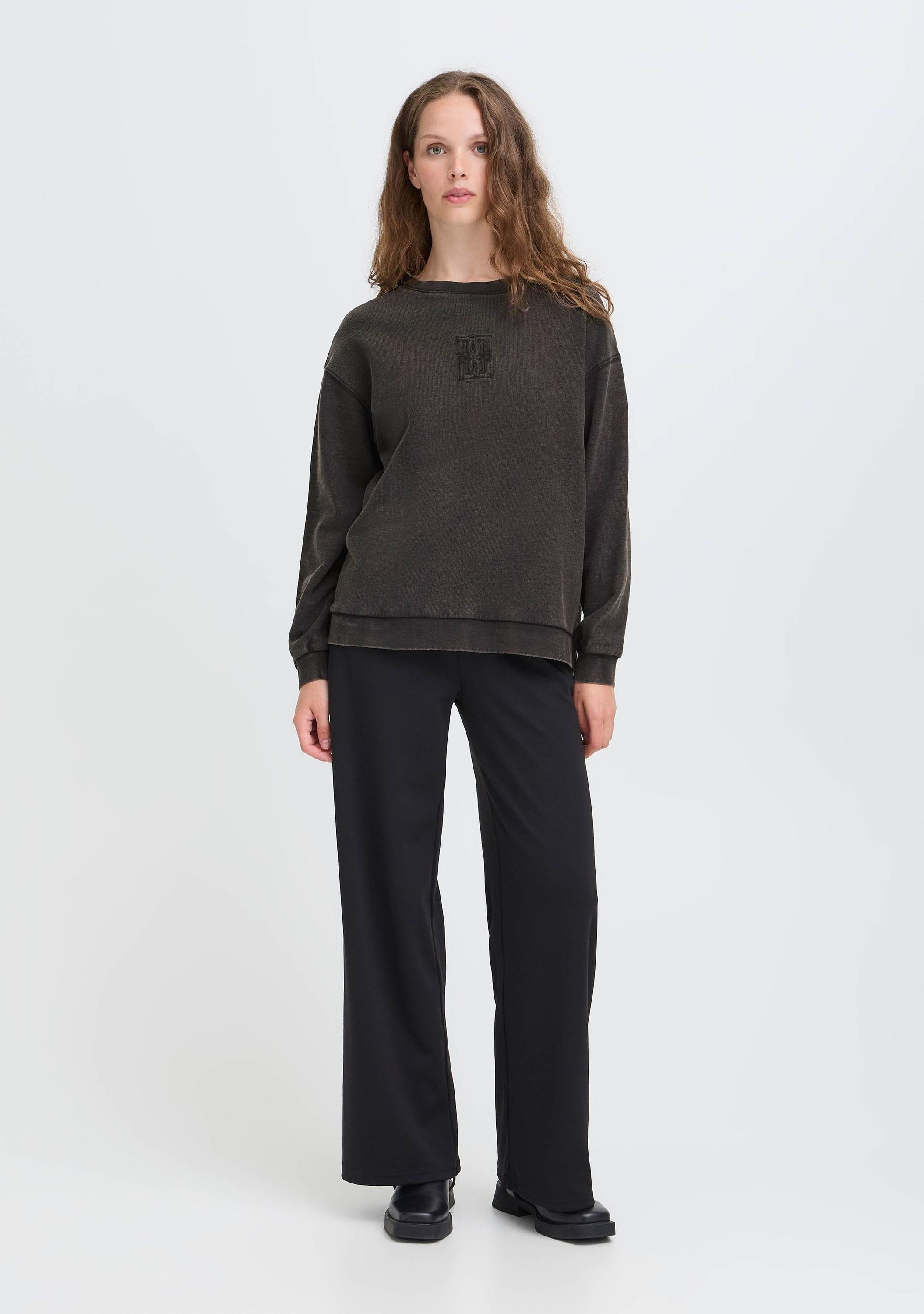 ICHI SWEATER