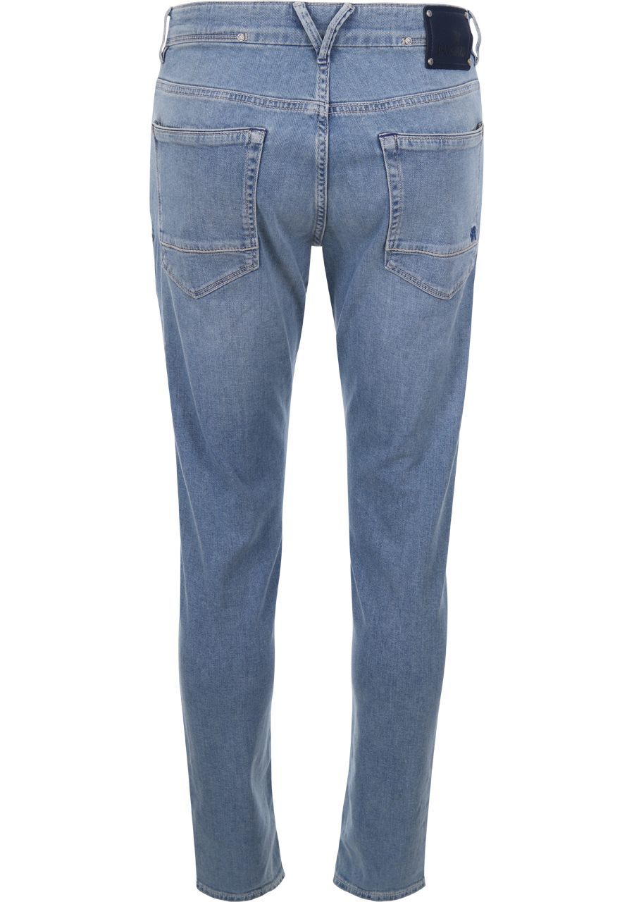 VANGUARD JEANS