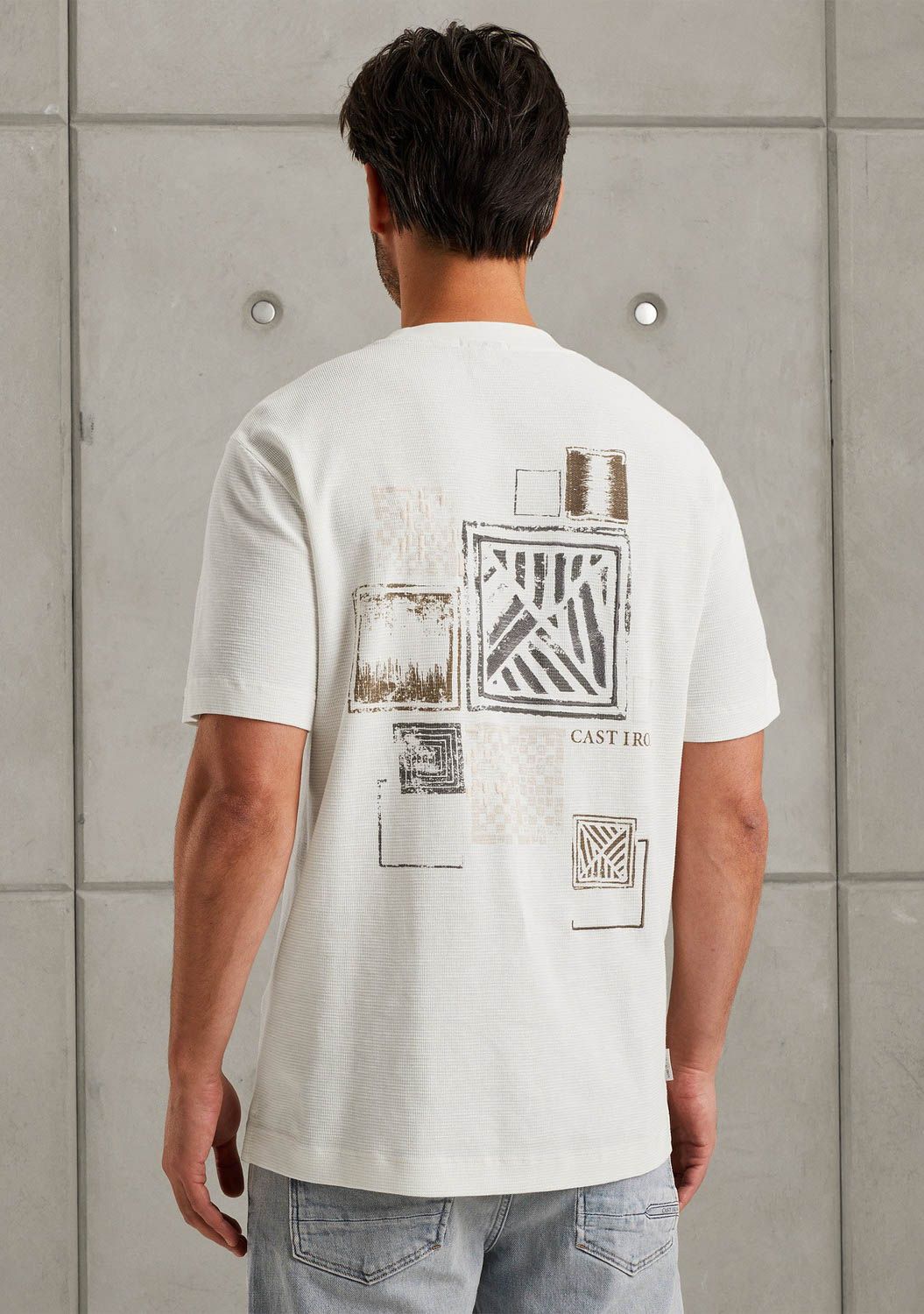 CAST IRON TSHIRT
