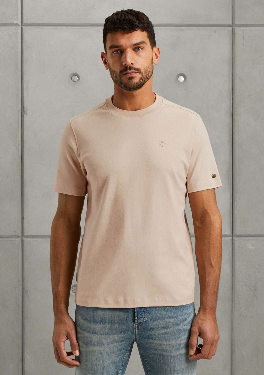 CAST IRON TSHIRT CAST IRON TSHIRT